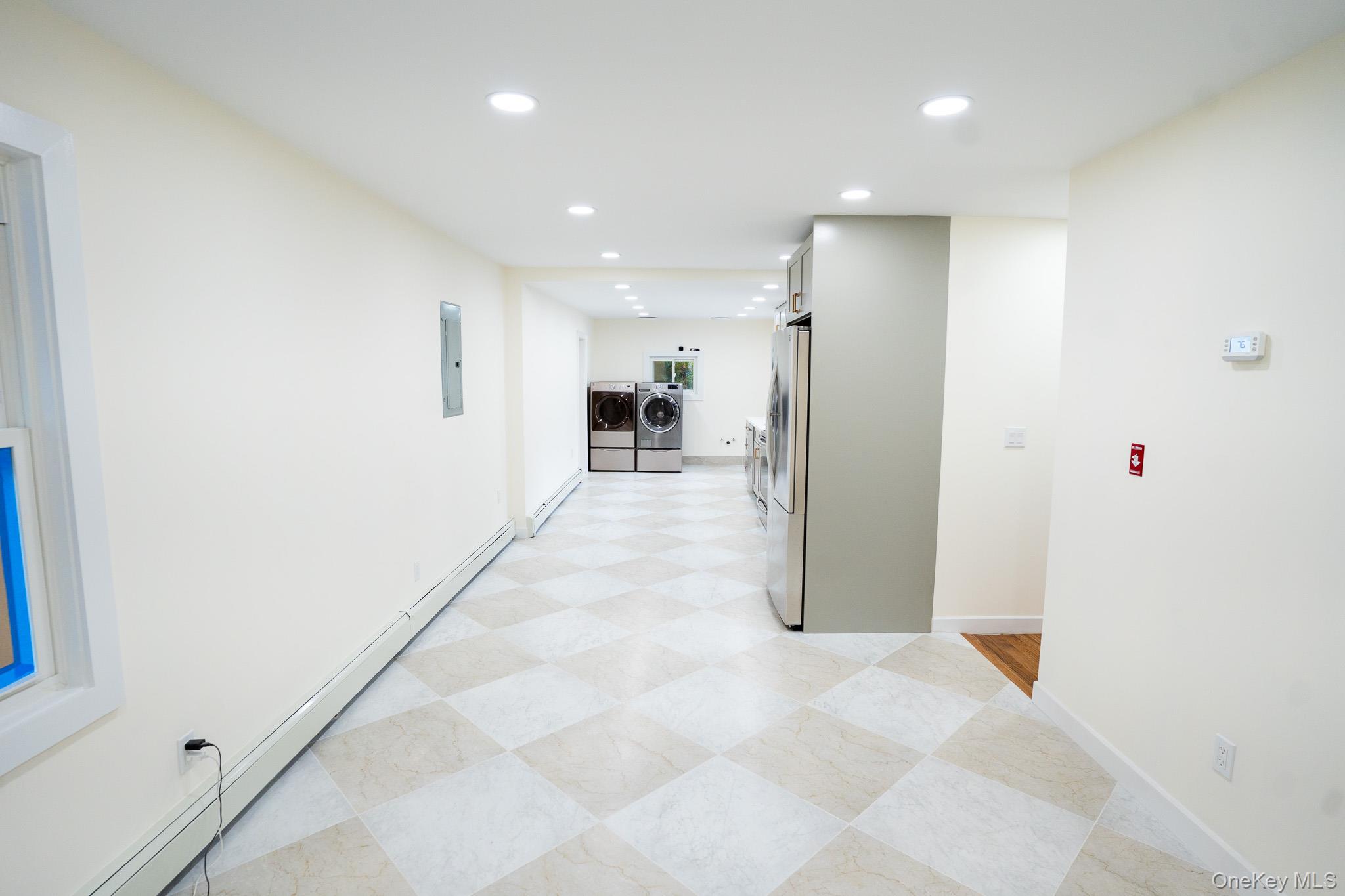 #6 photo, 1264 Broadway Avenue, Holbrook , NY 11741