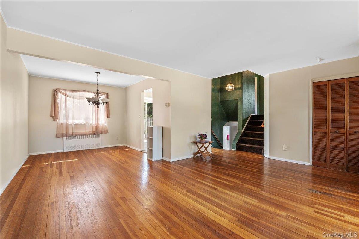 #7 photo, 15 Alma Lane, Plainview , NY 11803