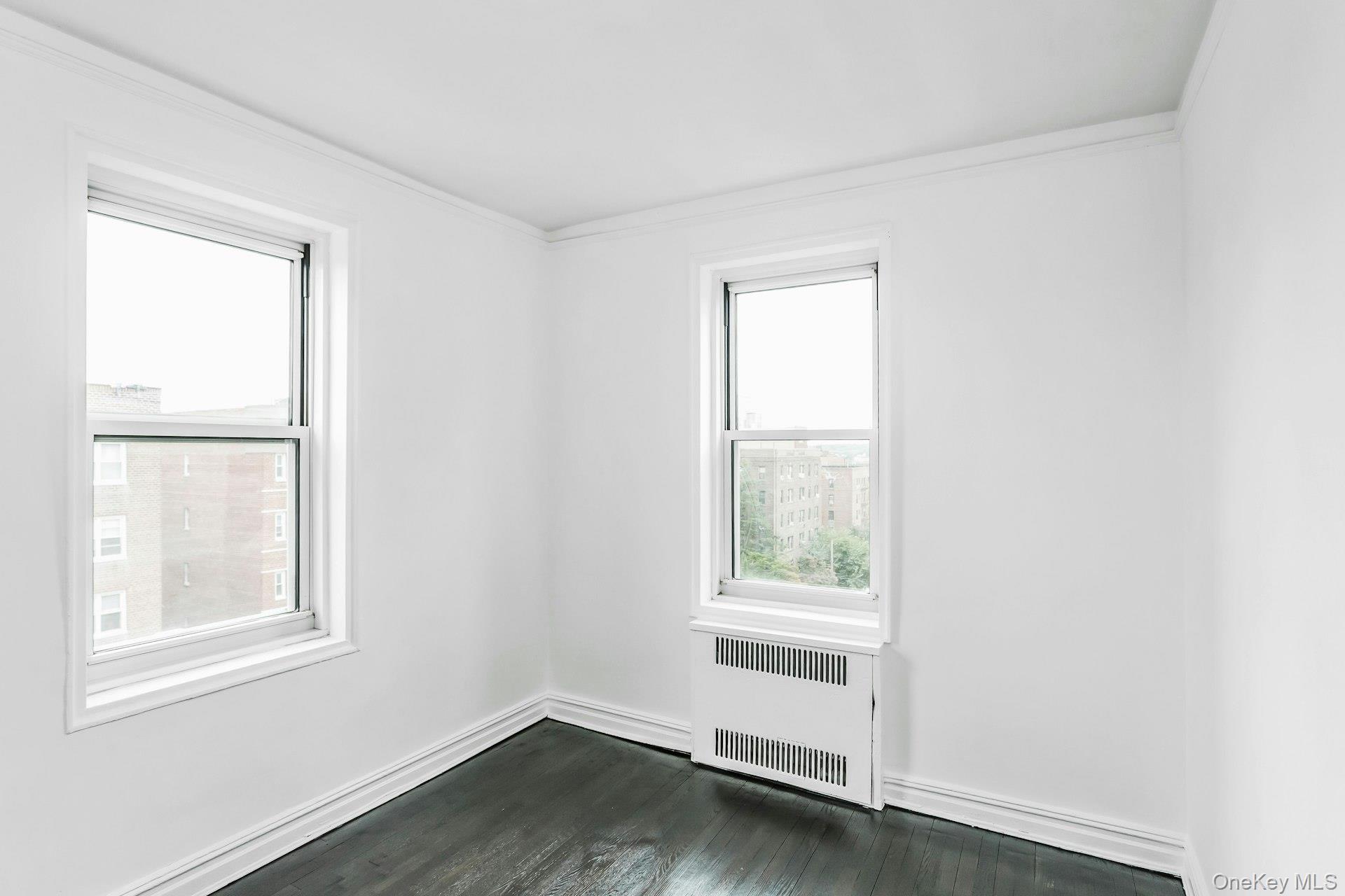 #14 photo, 99-45 67th Road, クイーンズ区 Forest Hills , NY 11375