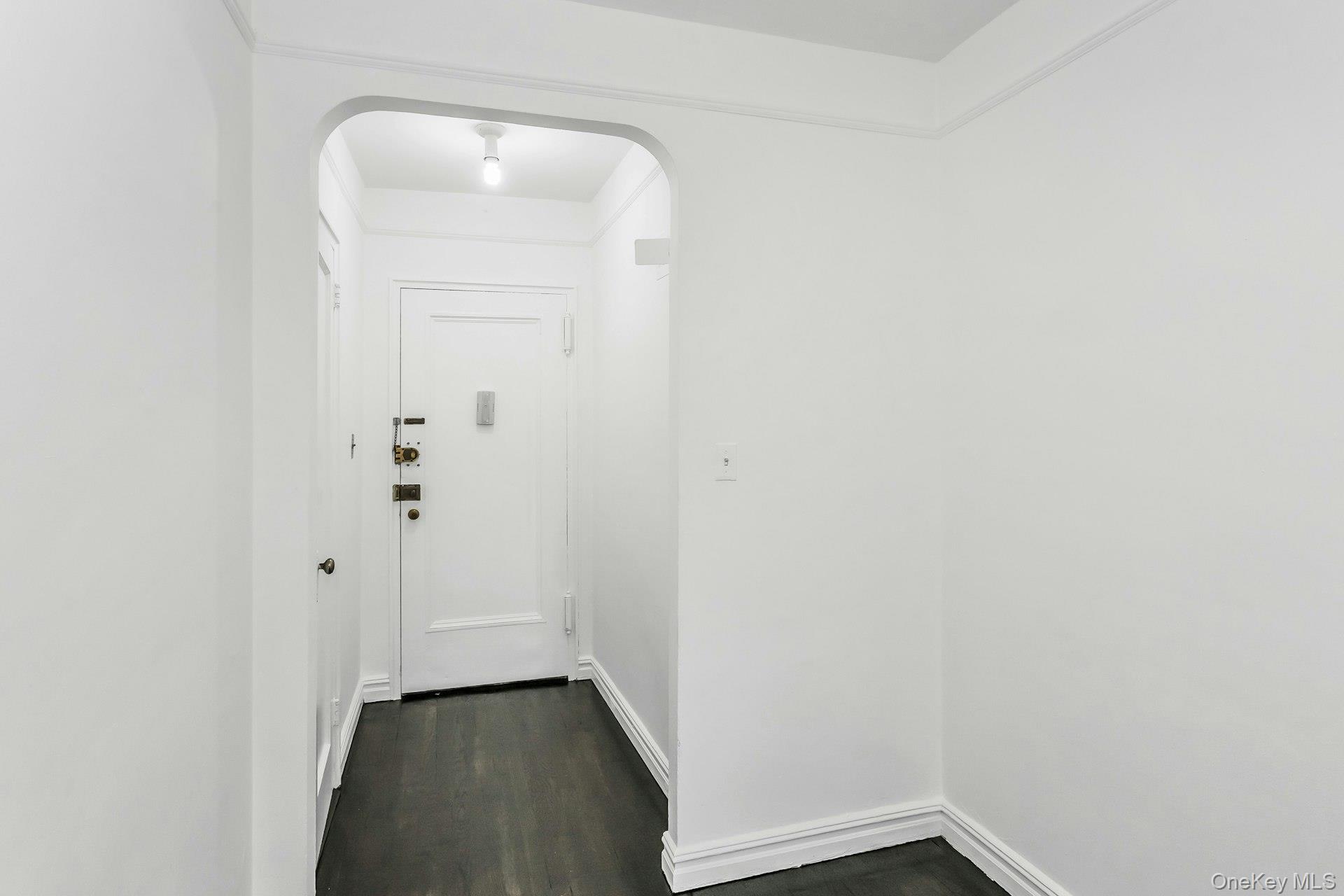 #3 photo, 99-45 67th Road, クイーンズ区 Forest Hills , NY 11375