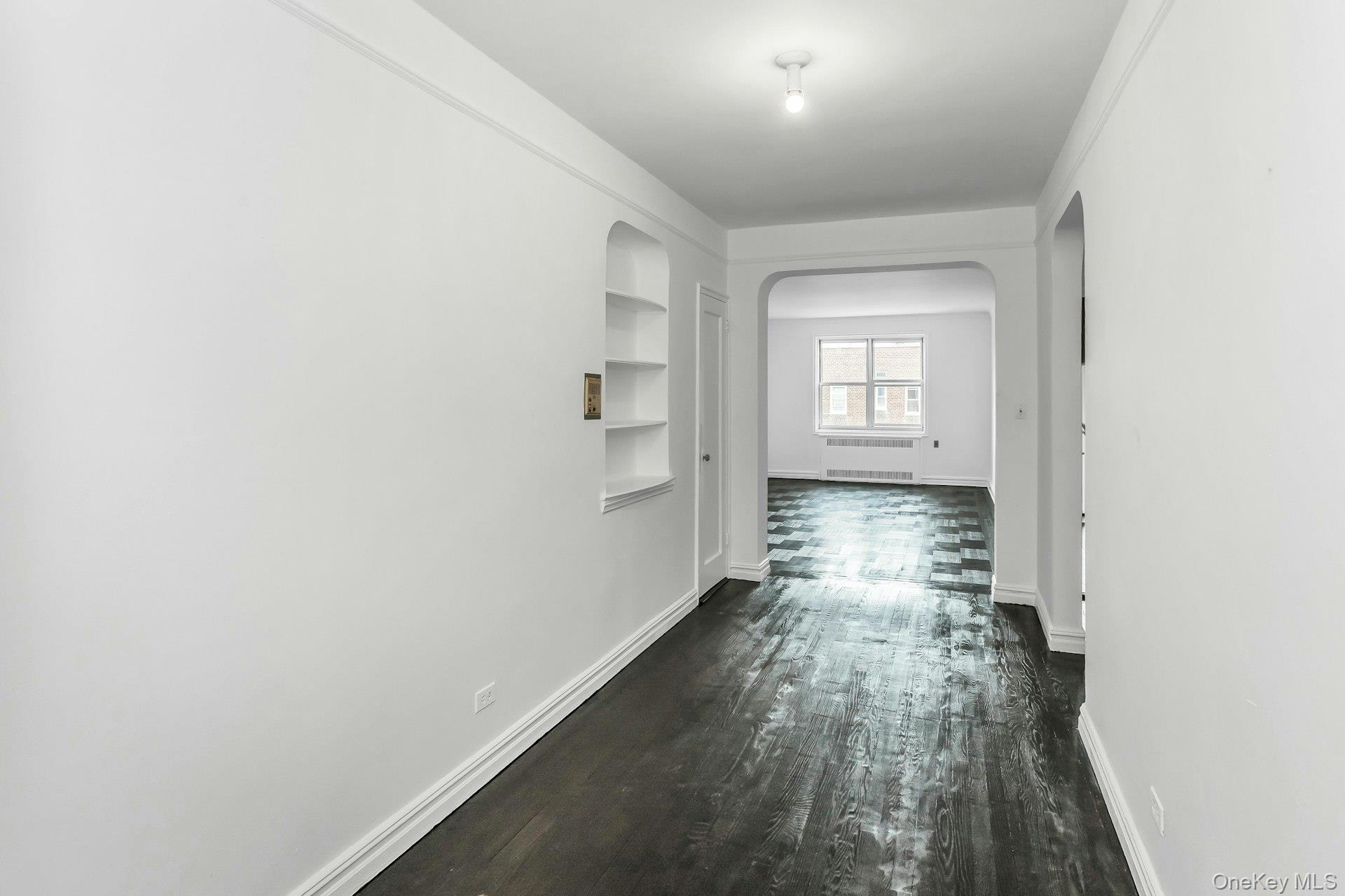 #4 photo, 99-45 67th Road, クイーンズ区 Forest Hills , NY 11375