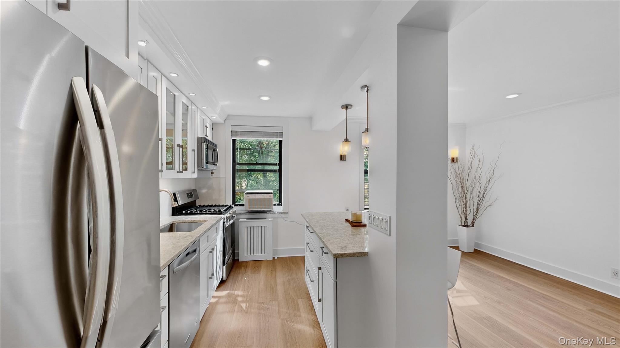 #6 photo, 52-21 39th Road, クイーンズ区 Woodside , NY 11377