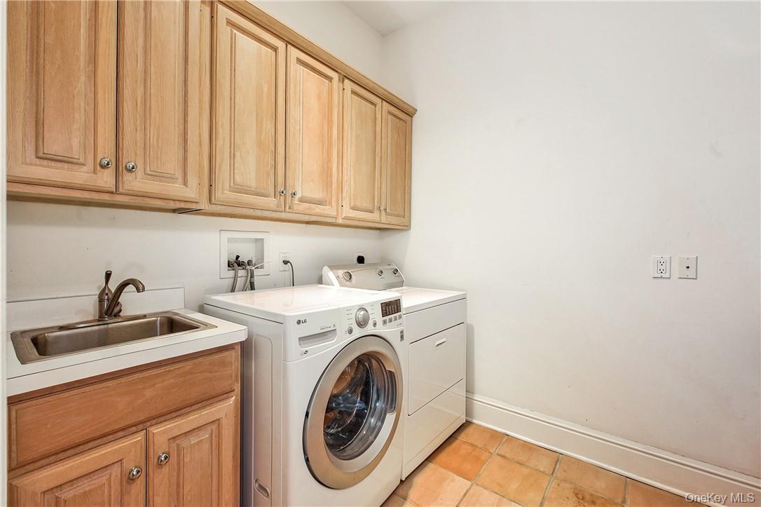 #16 photo, 11 Fawn Lane, Armonk , NY 10504