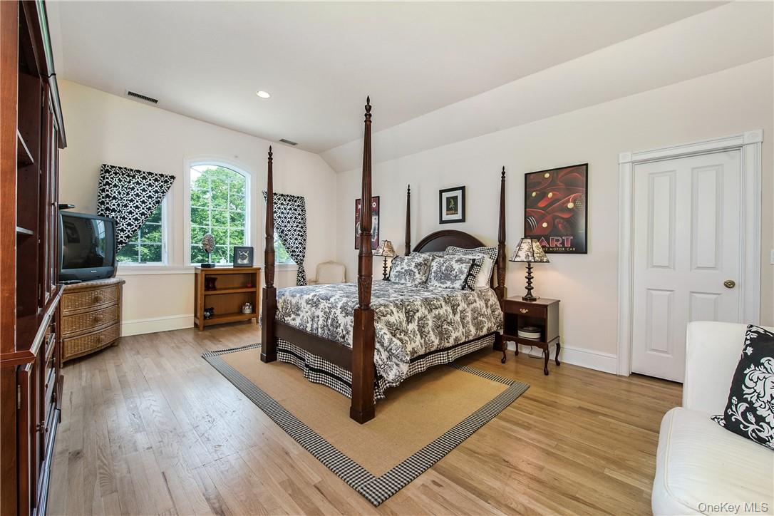 #20 photo, 11 Fawn Lane, Armonk , NY 10504