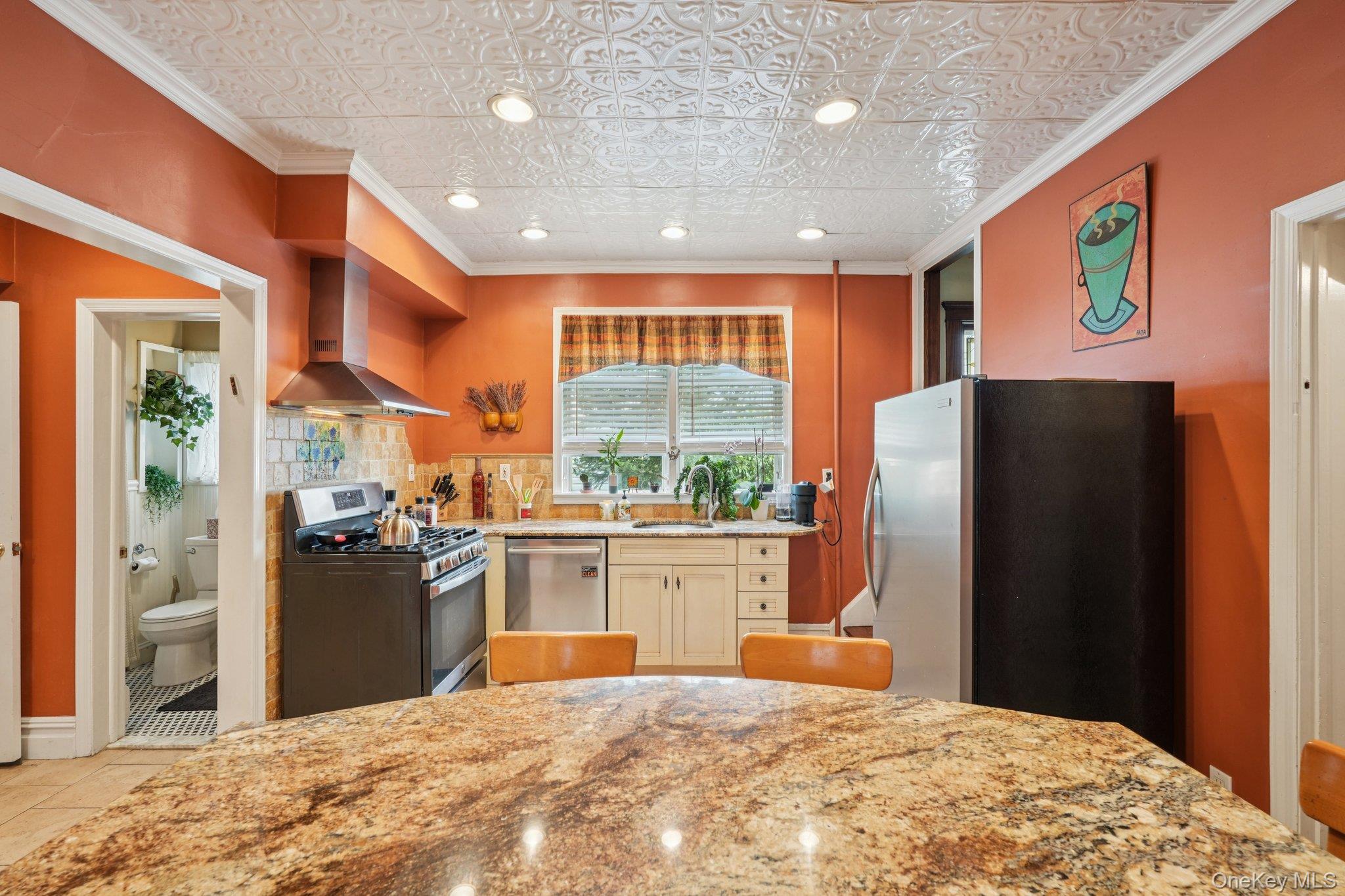 #12 photo, 74 E Maple Avenue, Suffern , NY 10901