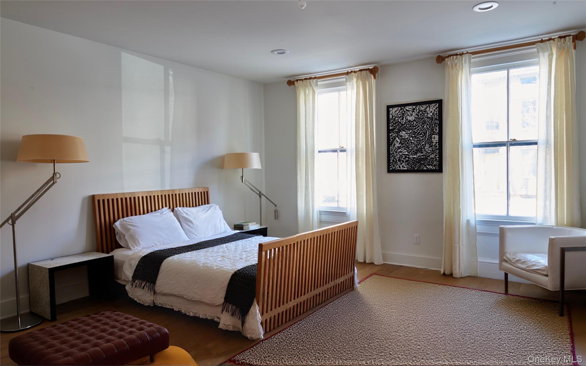 #17 photo, 125 Warren Street, Hudson , NY 12534