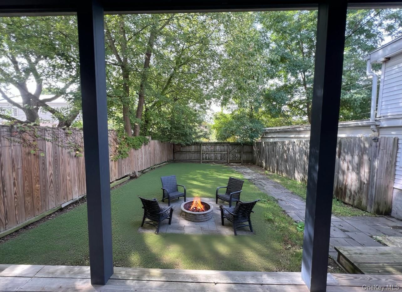 #20 photo, 125 Warren Street, Hudson , NY 12534