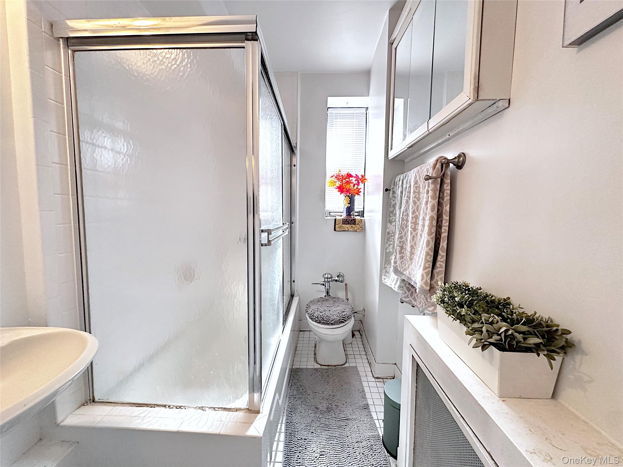 #10 photo, 17 N Chatsworth Avenue, Larchmont , NY 10538