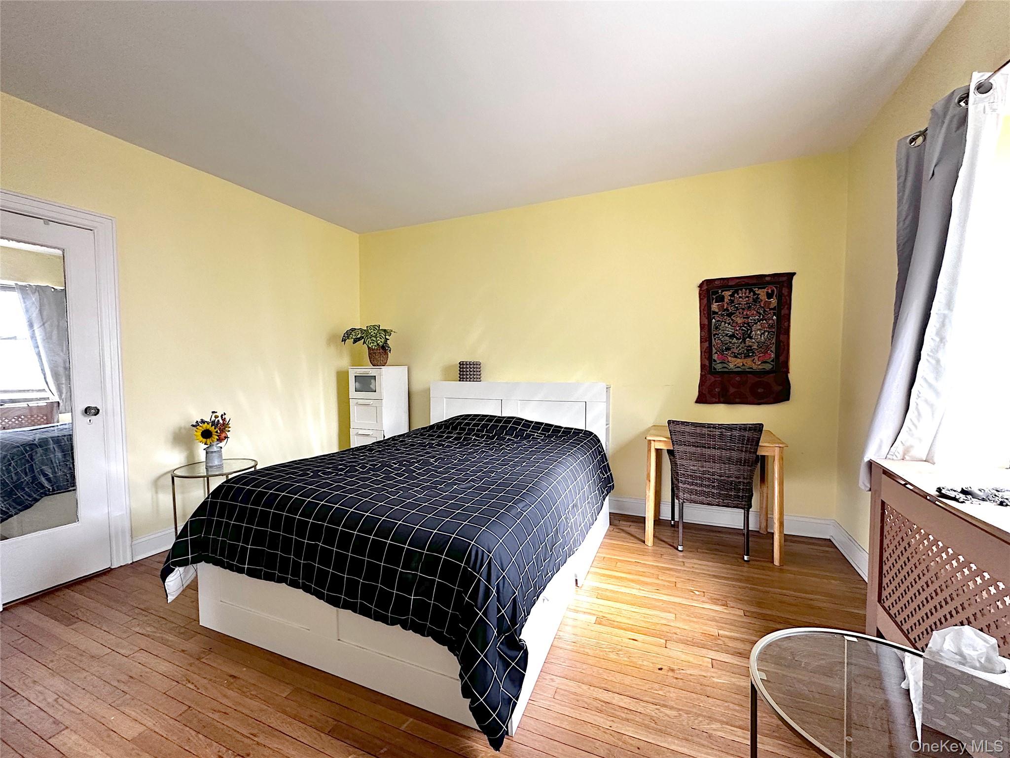 #14 photo, 17 N Chatsworth Avenue, Larchmont , NY 10538