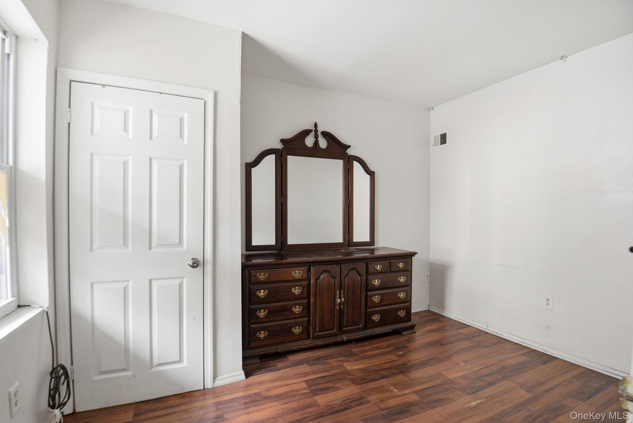 #13 photo, 130 Johnston Street, Newburgh , NY 12550