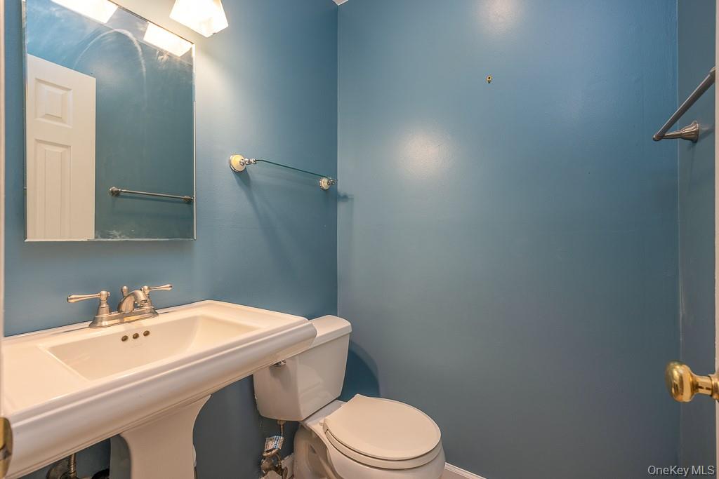 #19 photo, 132 Neptune Drive, Monroe , NY 10950