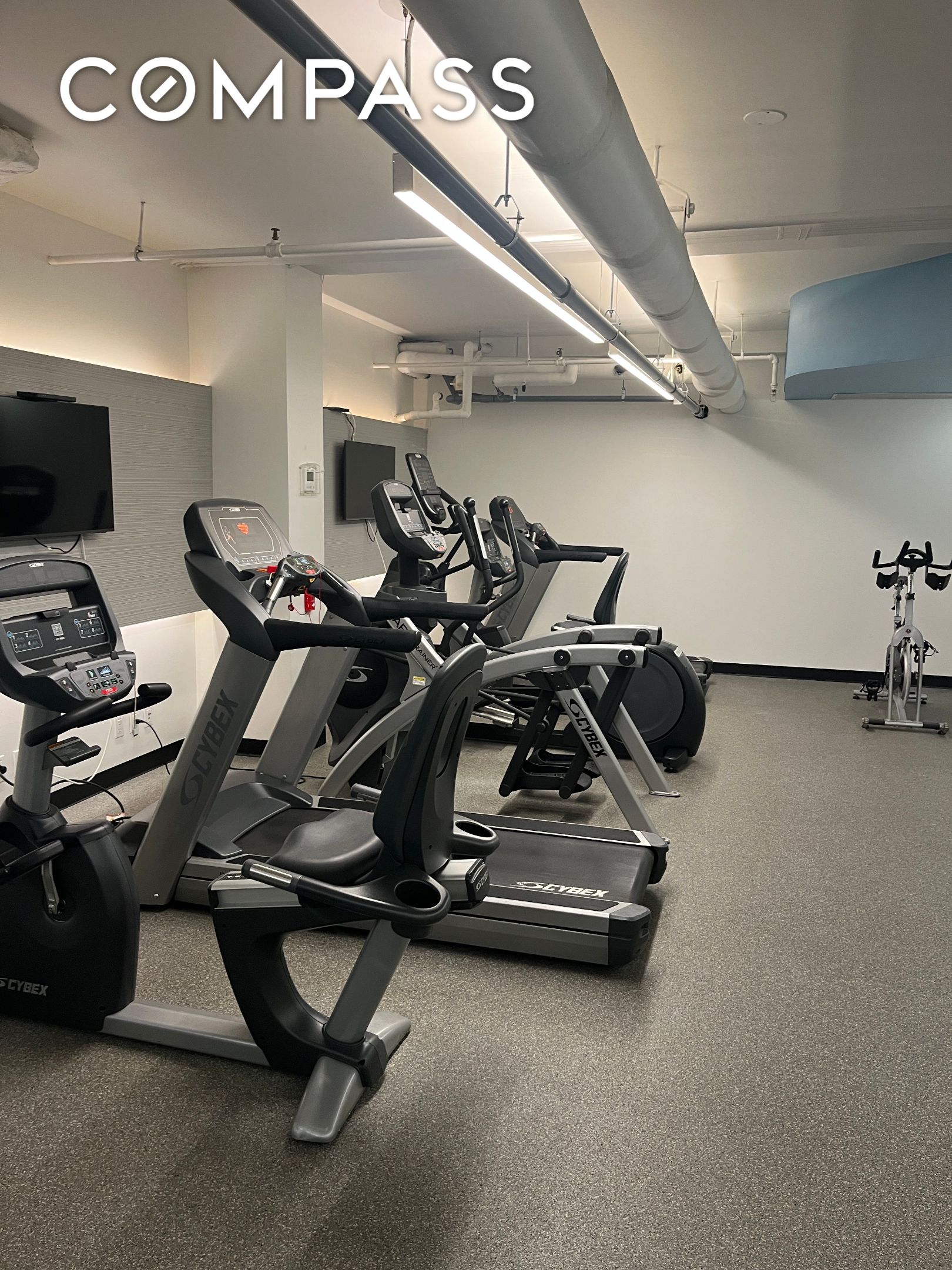 #10 photo, 400 E 85th Street, マンハッタン Upper East Side , NY 10028