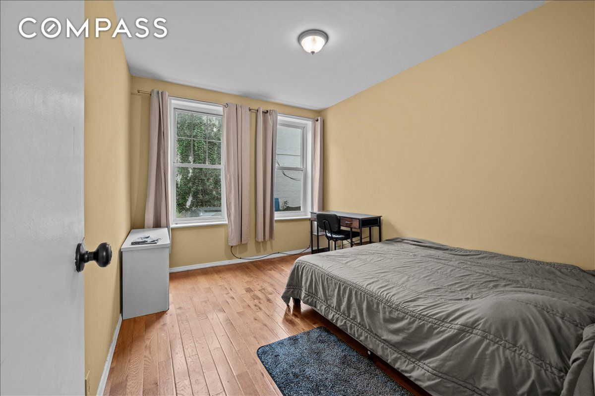 #10 photo, 2622 Ave Y, ブルックリン区 Sheepshead Bay , NY 11235