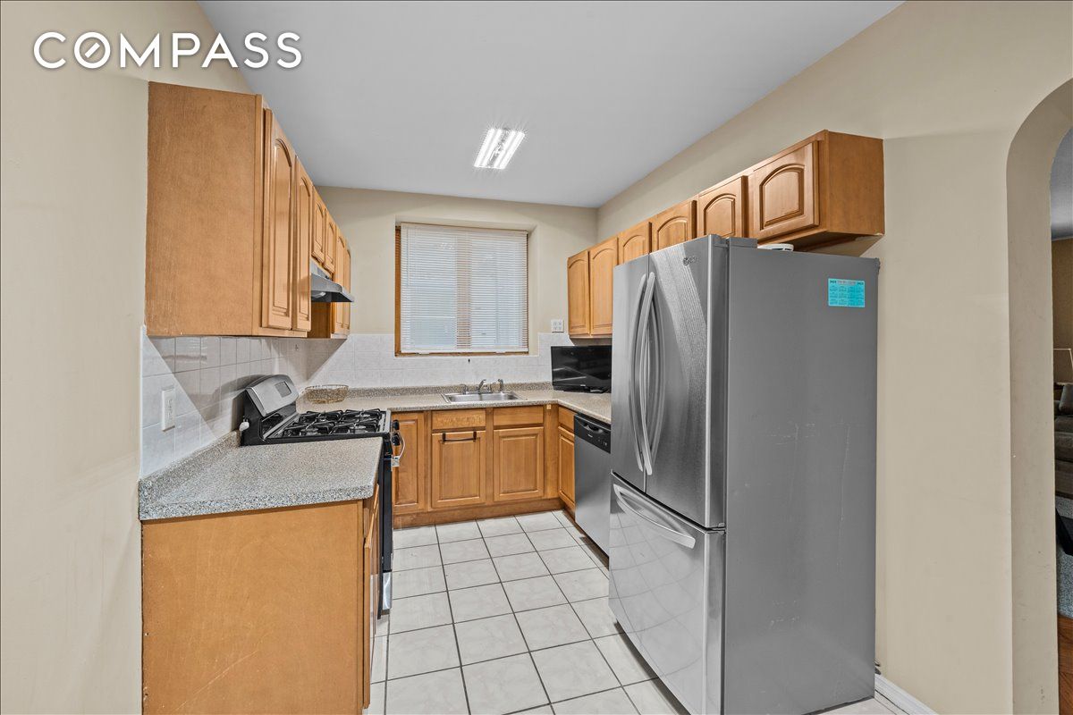 #8 photo, 2622 Ave Y, ブルックリン区 Sheepshead Bay , NY 11235