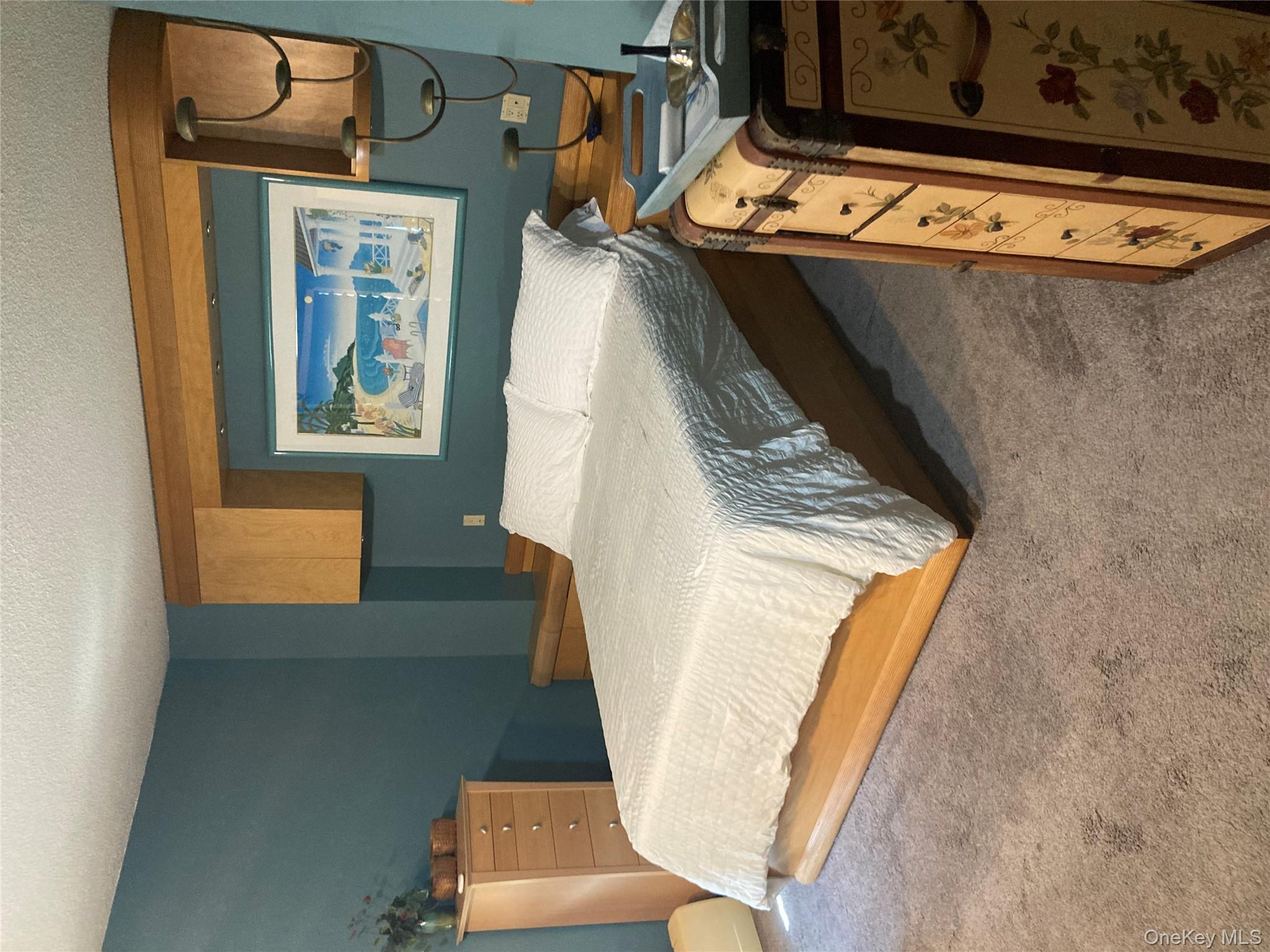 #15 photo, 780 W Broadway, ナッソー郡 Long Beach , NY 11561