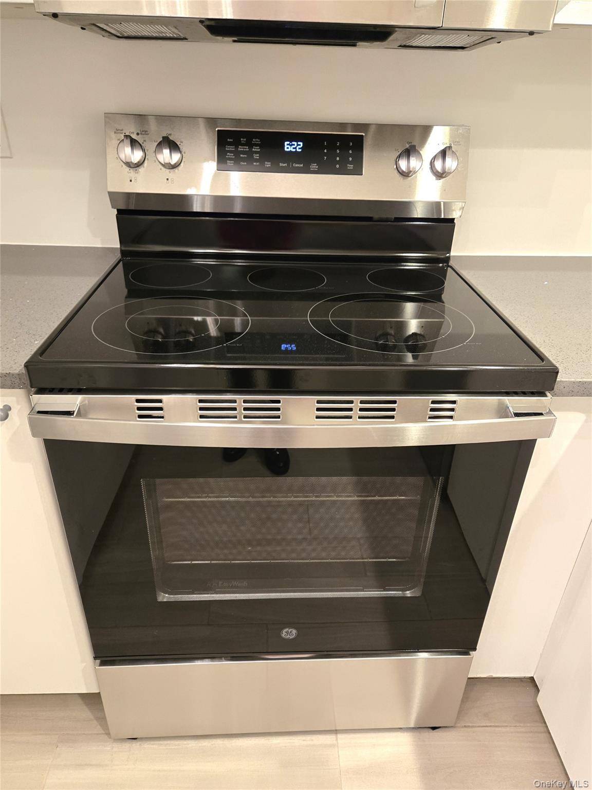 #5 photo, 90 Firwood Road, Port Washington , NY 11050