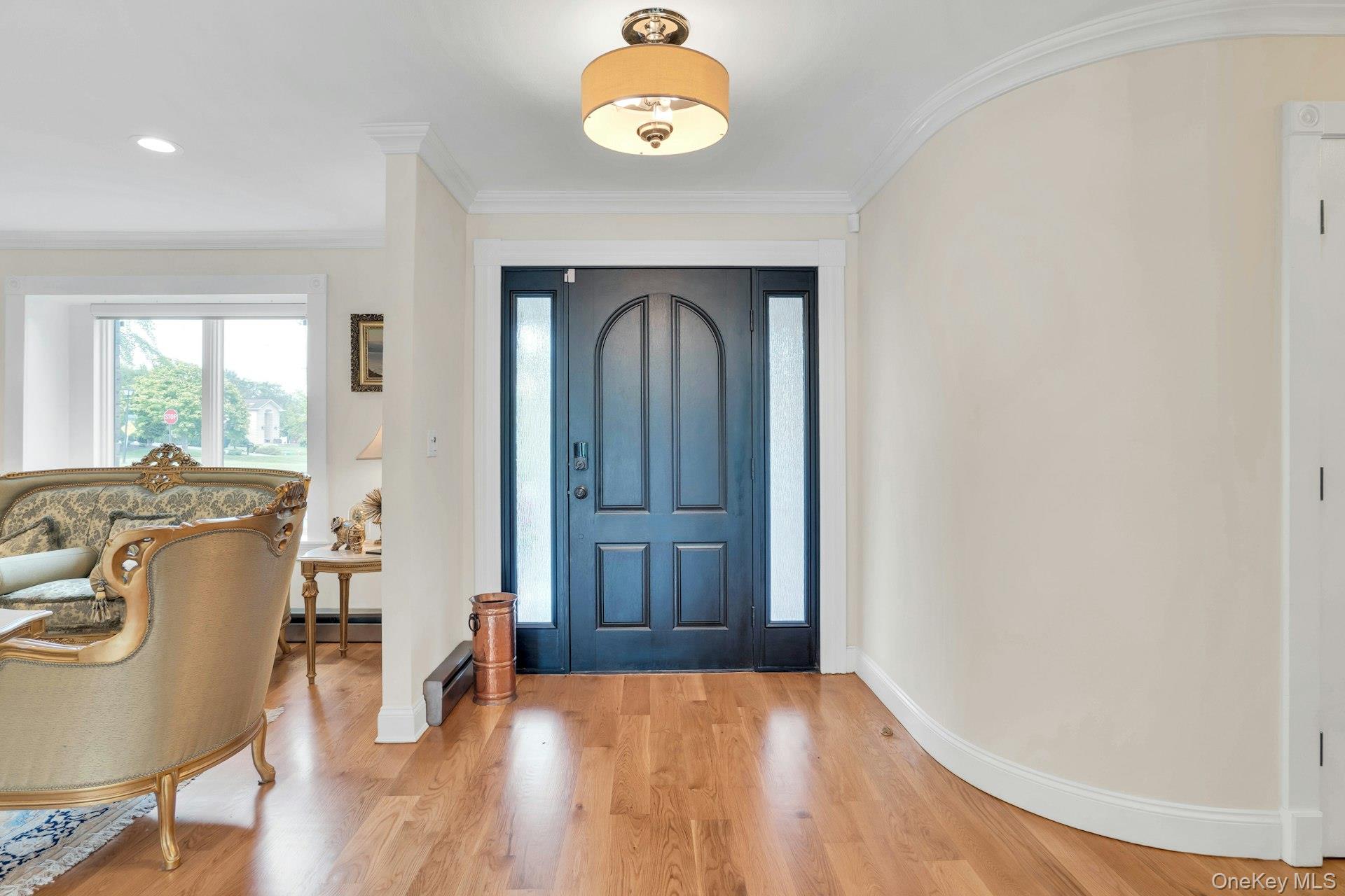 #6 photo, 1 Regency Lane, Dix Hills , NY 11746