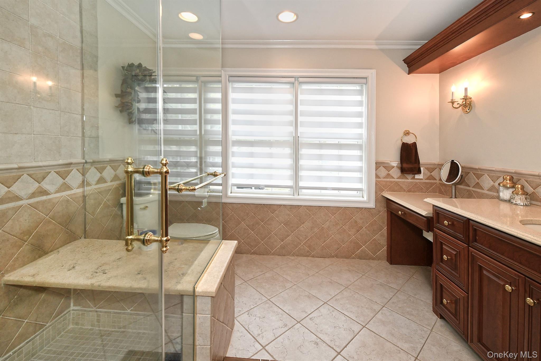 #16 photo, 12 Pine Hollow Lane, Greenlawn , NY 11740