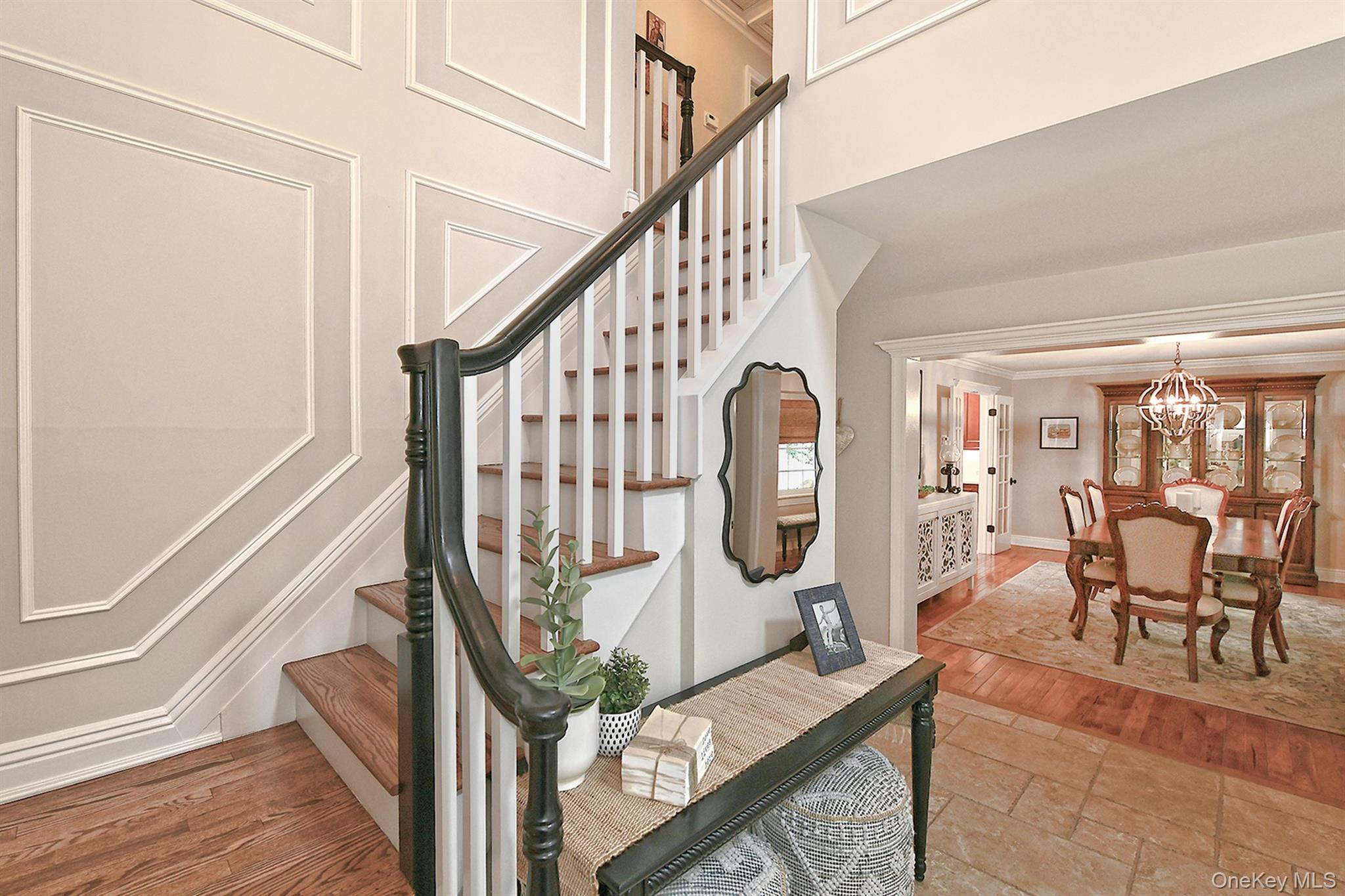 #5 photo, 12 Pine Hollow Lane, Greenlawn , NY 11740