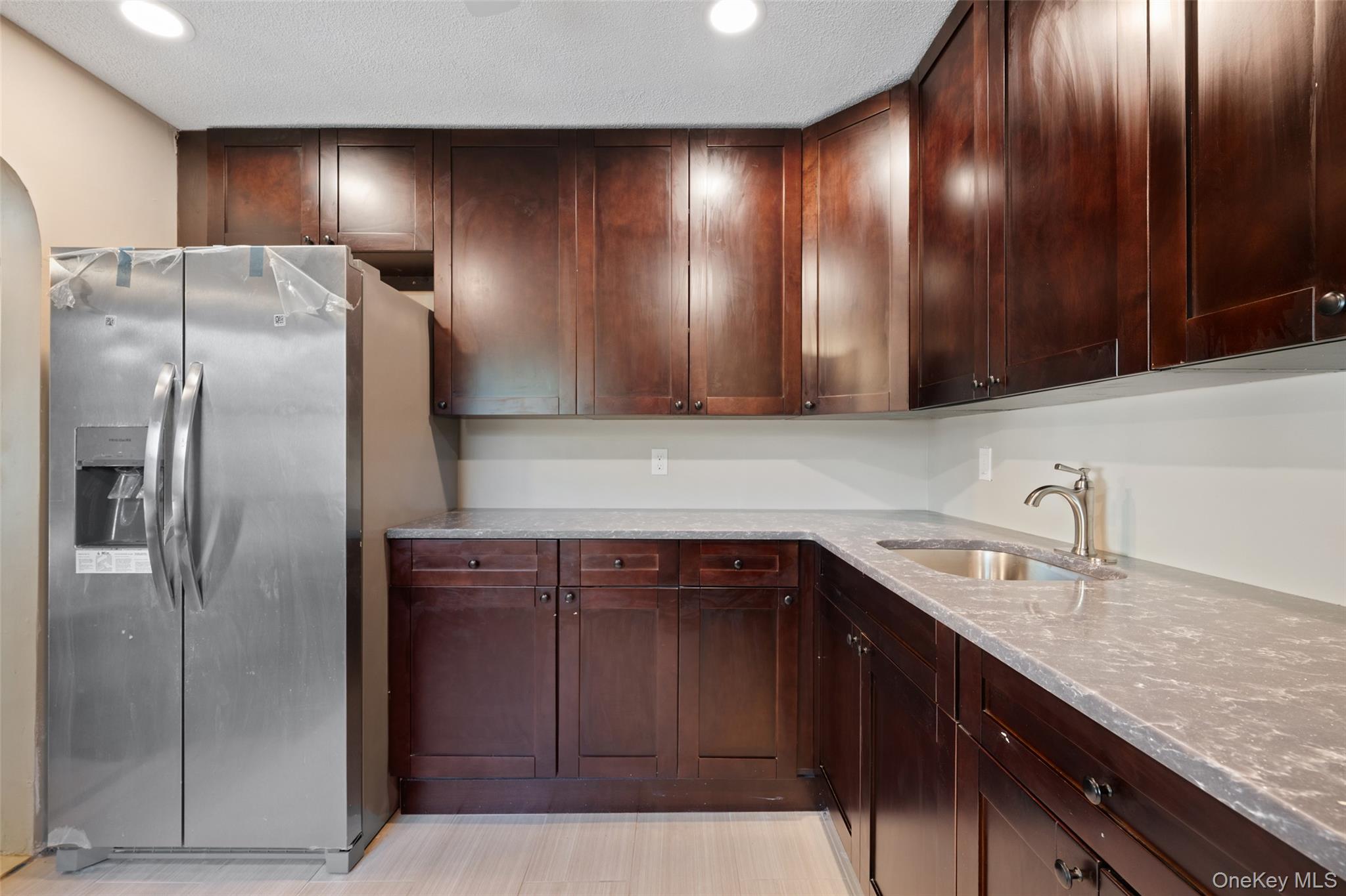 #5 photo, 40 Duke Street, Deer Park , NY 11729