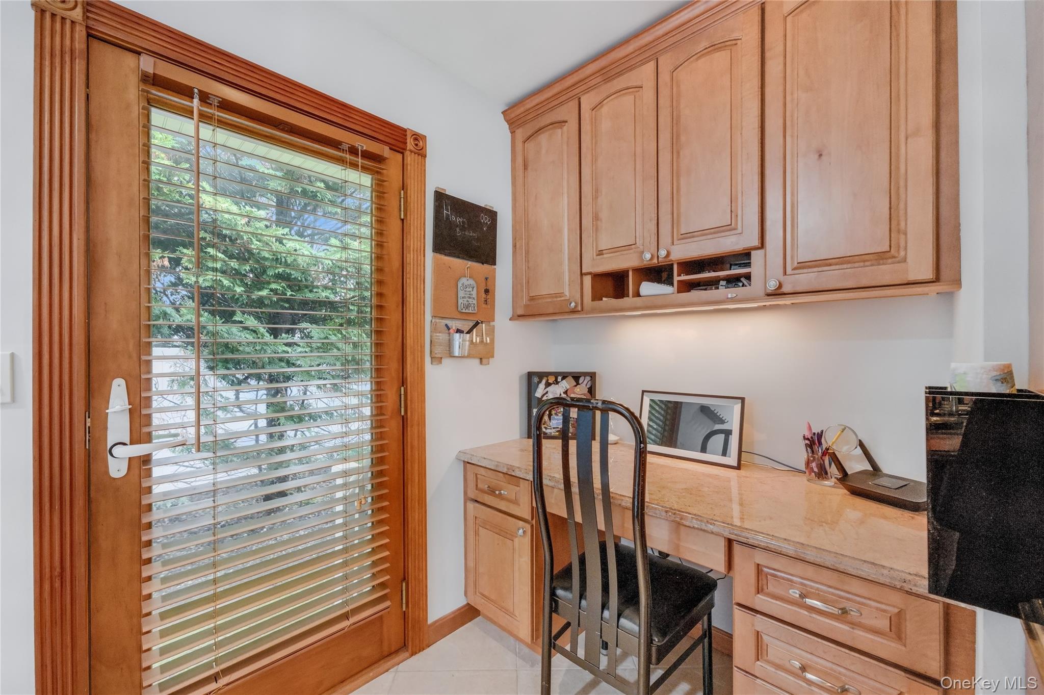 #19 photo, 3 Feather Lane, Commack , NY 11725