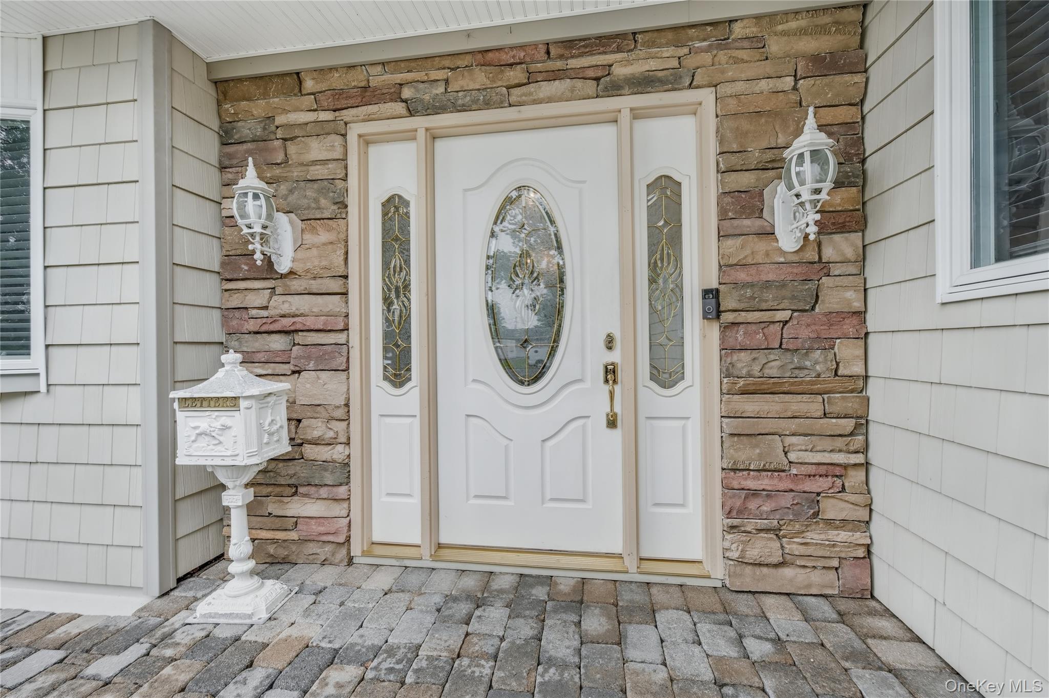 #4 photo, 3 Feather Lane, Commack , NY 11725