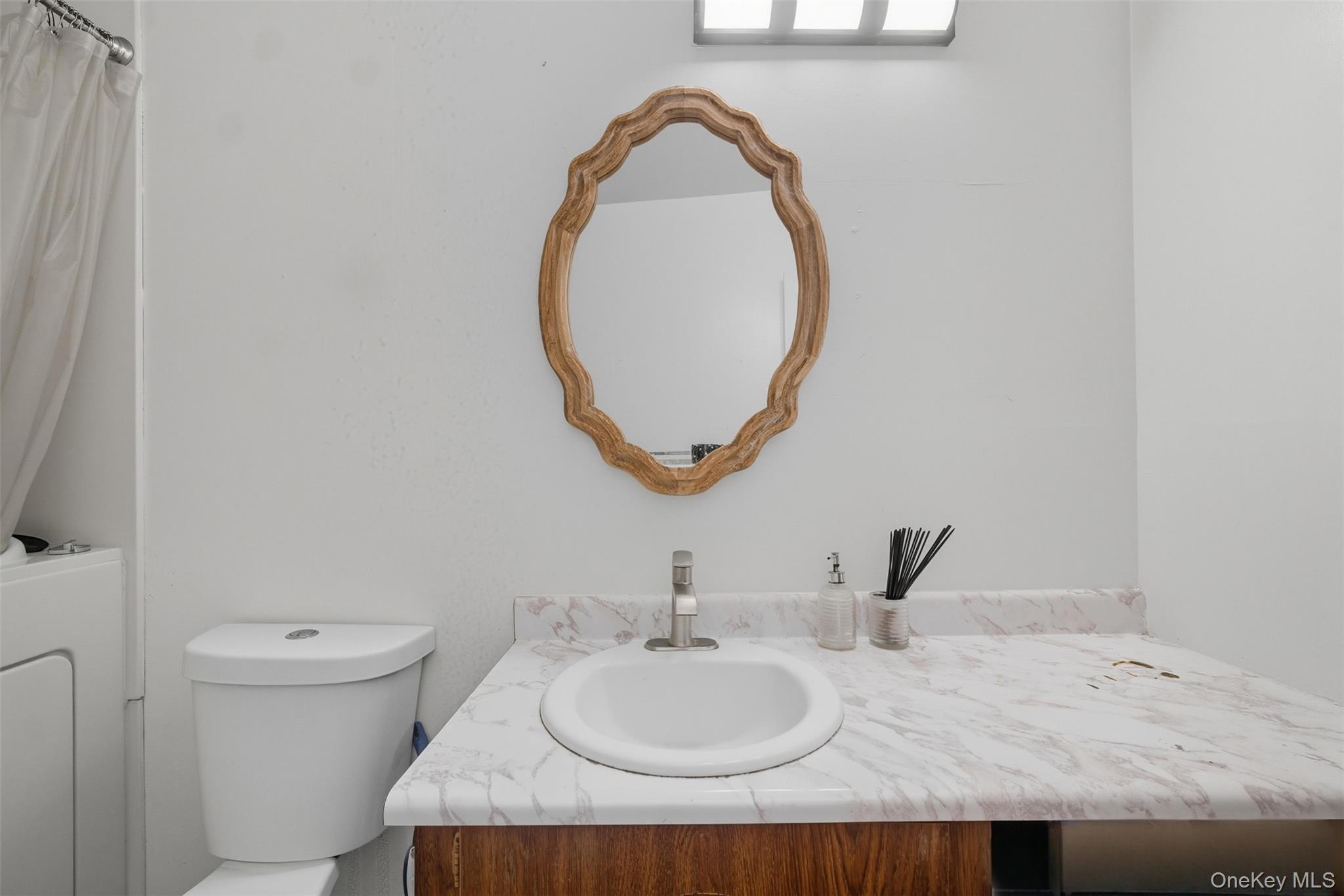 #19 photo, 24 Wooded Way, サフォーク郡 Calverton , NY 11933