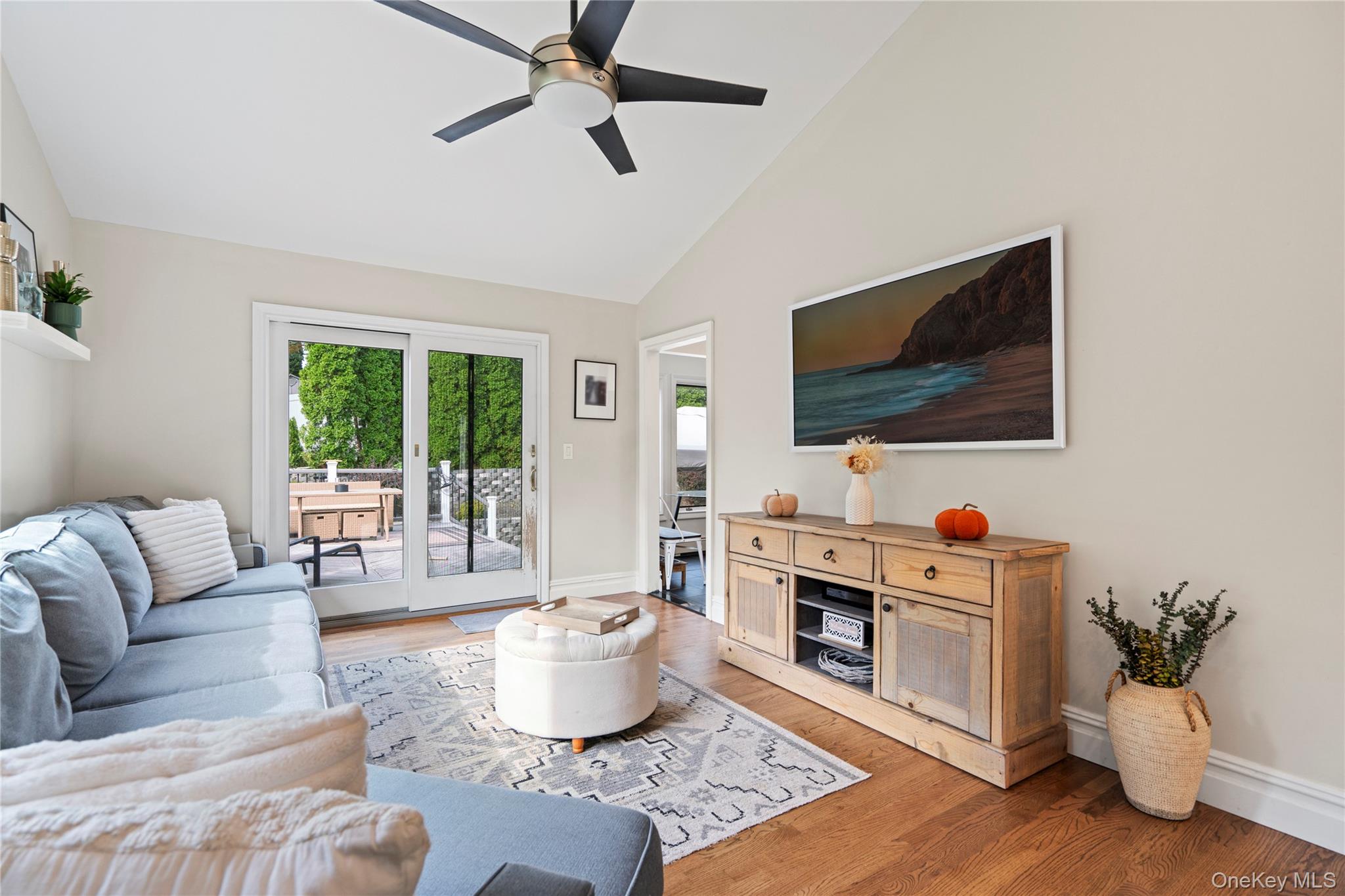 #5 photo, 32 Locust Drive, 东长岛 Rocky Point , NY 11778