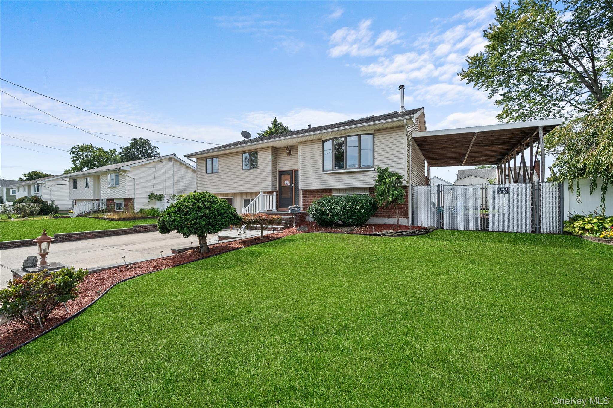 #3 photo, 34 W 21st Street, Deer Park , NY 11729