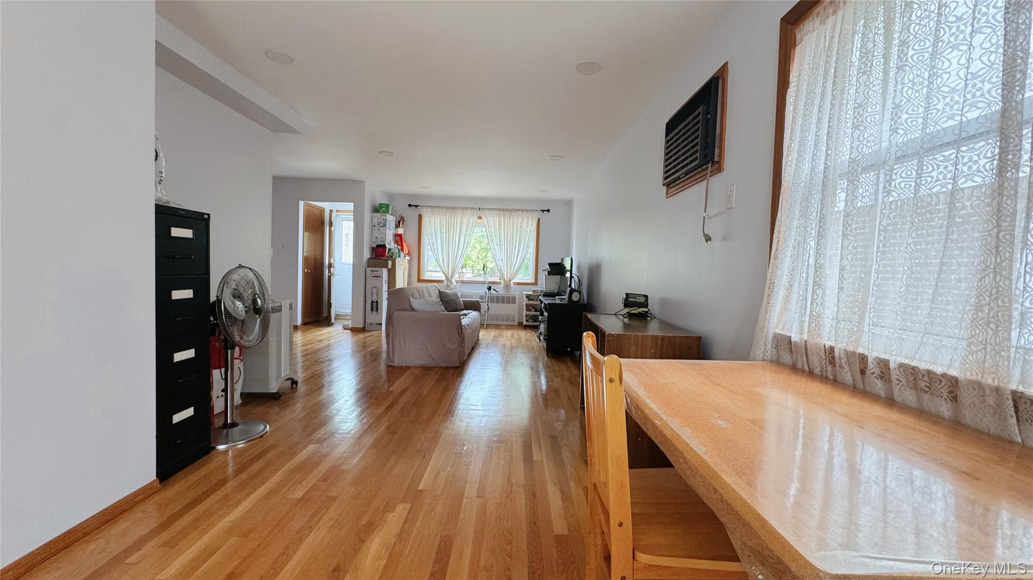 #5 photo, 168-12 19th ave Avenue, Whitestone , NY 11357