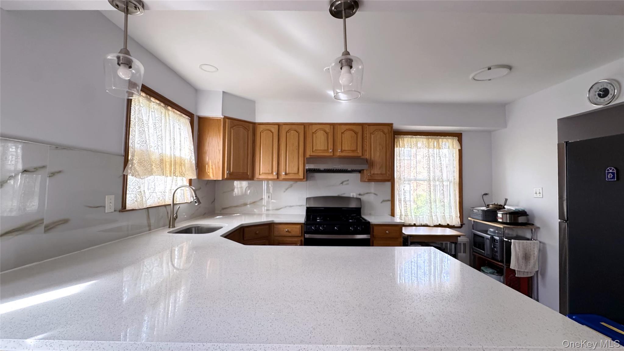 #7 photo, 168-12 19th ave Avenue, Whitestone , NY 11357