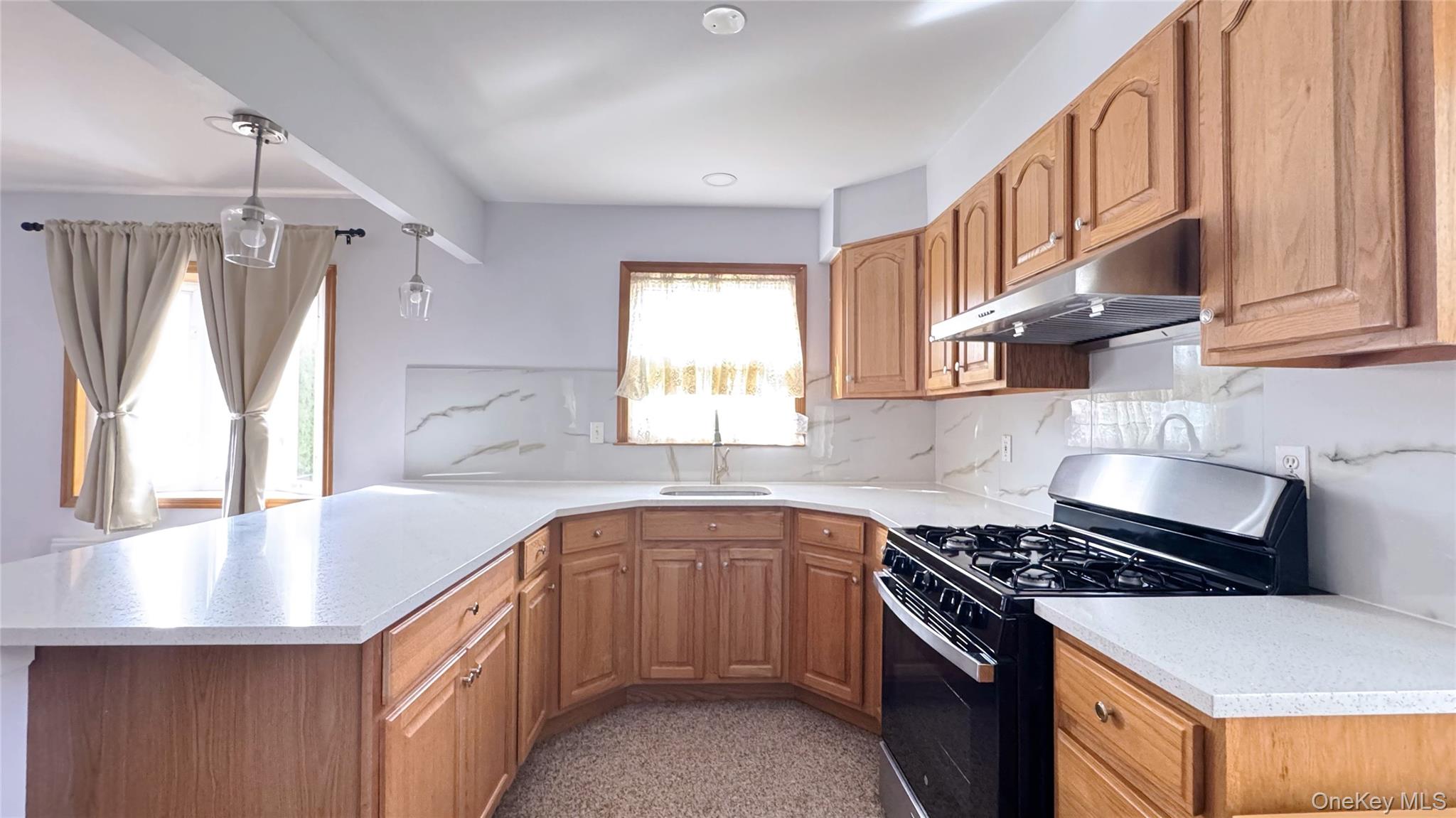 #9 photo, 168-12 19th ave Avenue, Whitestone , NY 11357