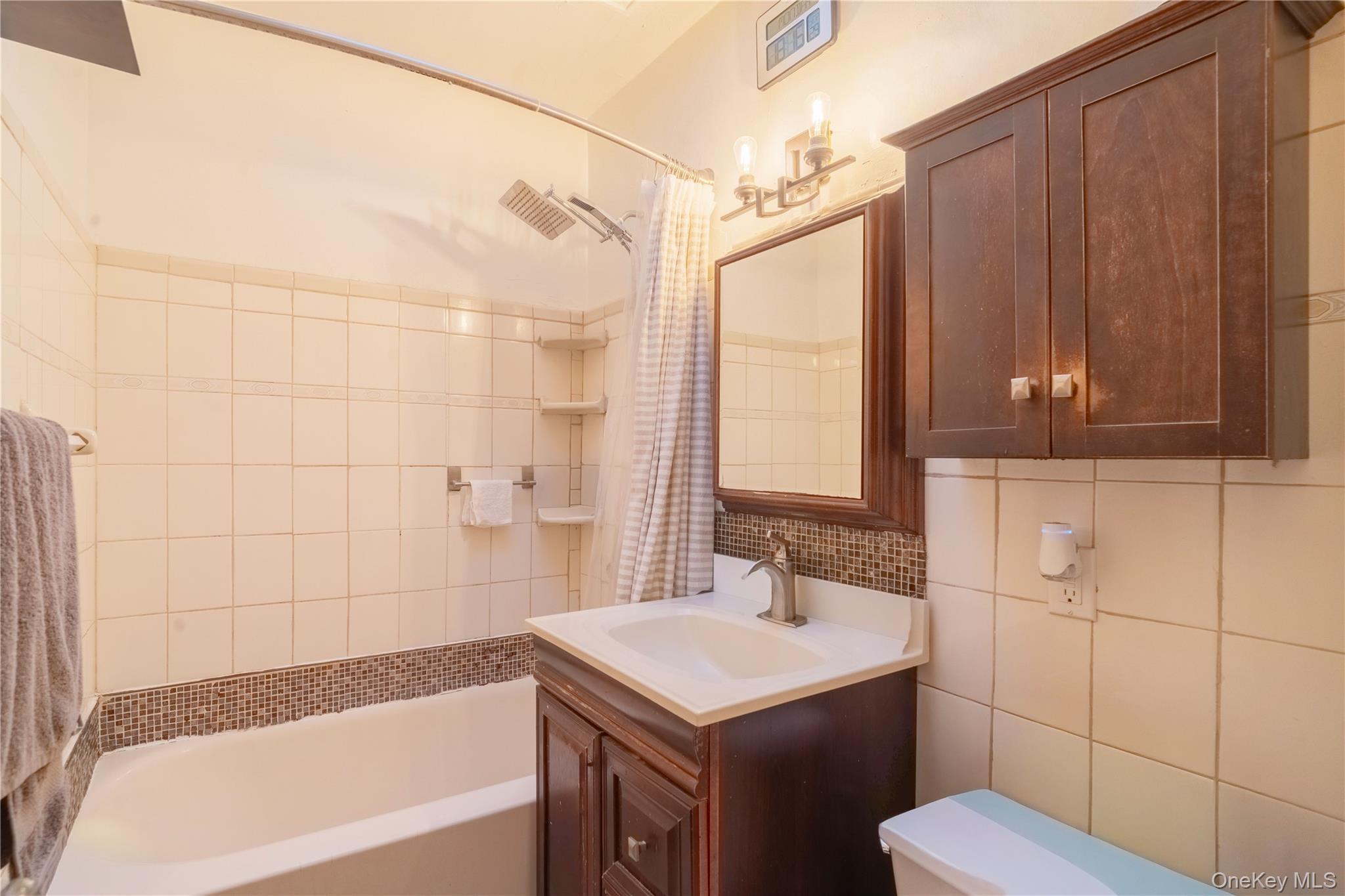 #14 photo, 1390 Troy Avenue, Brooklyn , NY 11203