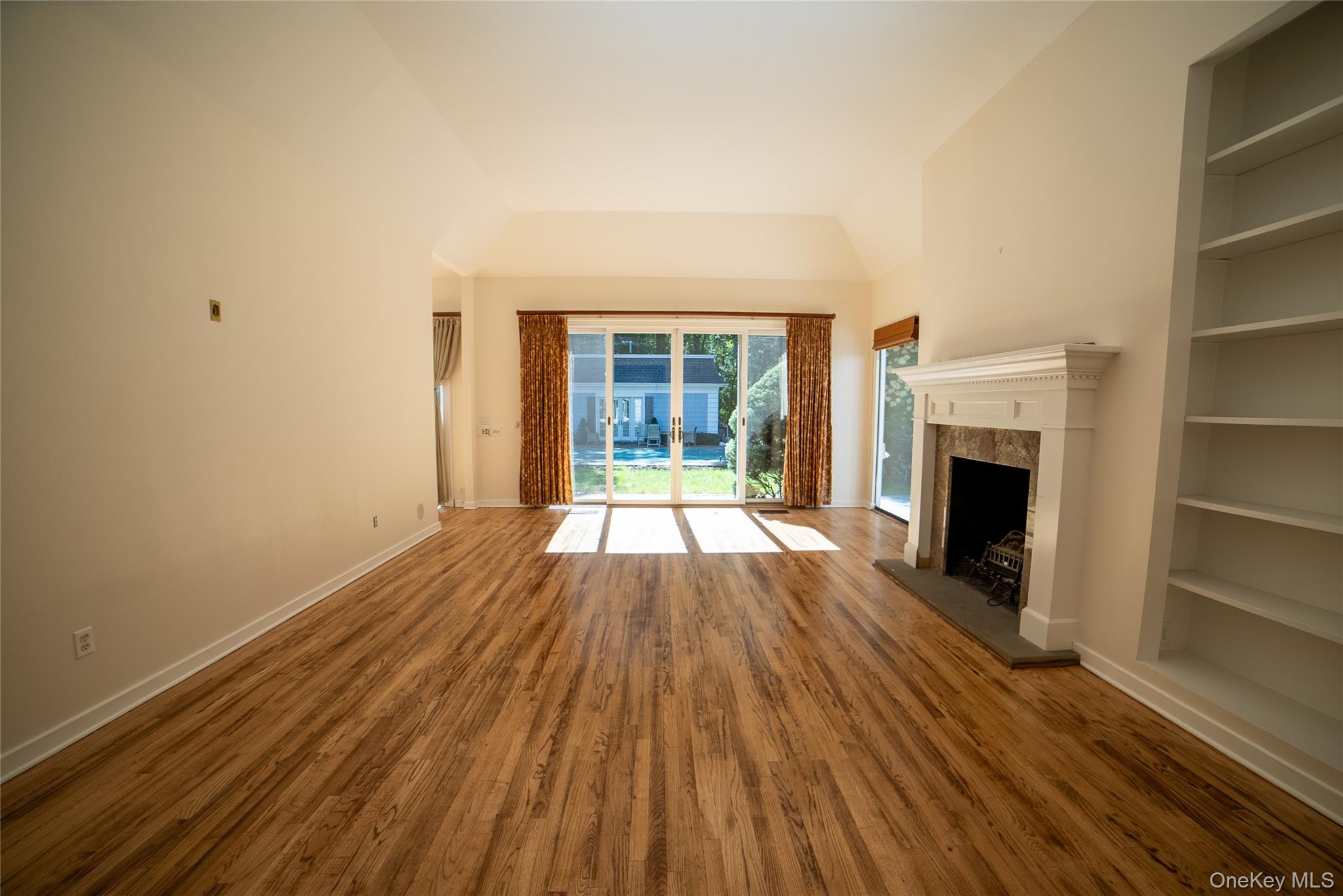 #6 photo, 704 Short Beach Road, Nissequogue , NY 11780