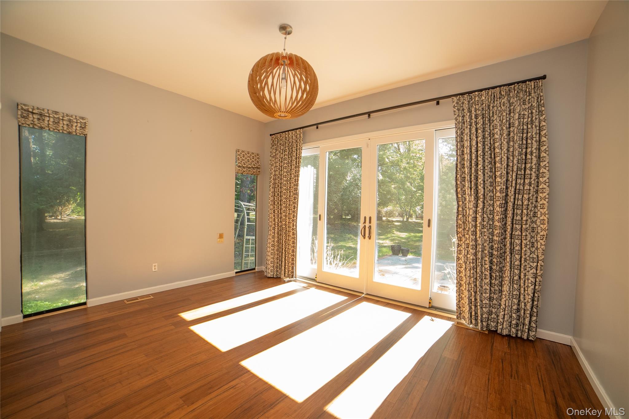 #9 photo, 704 Short Beach Road, Nissequogue , NY 11780