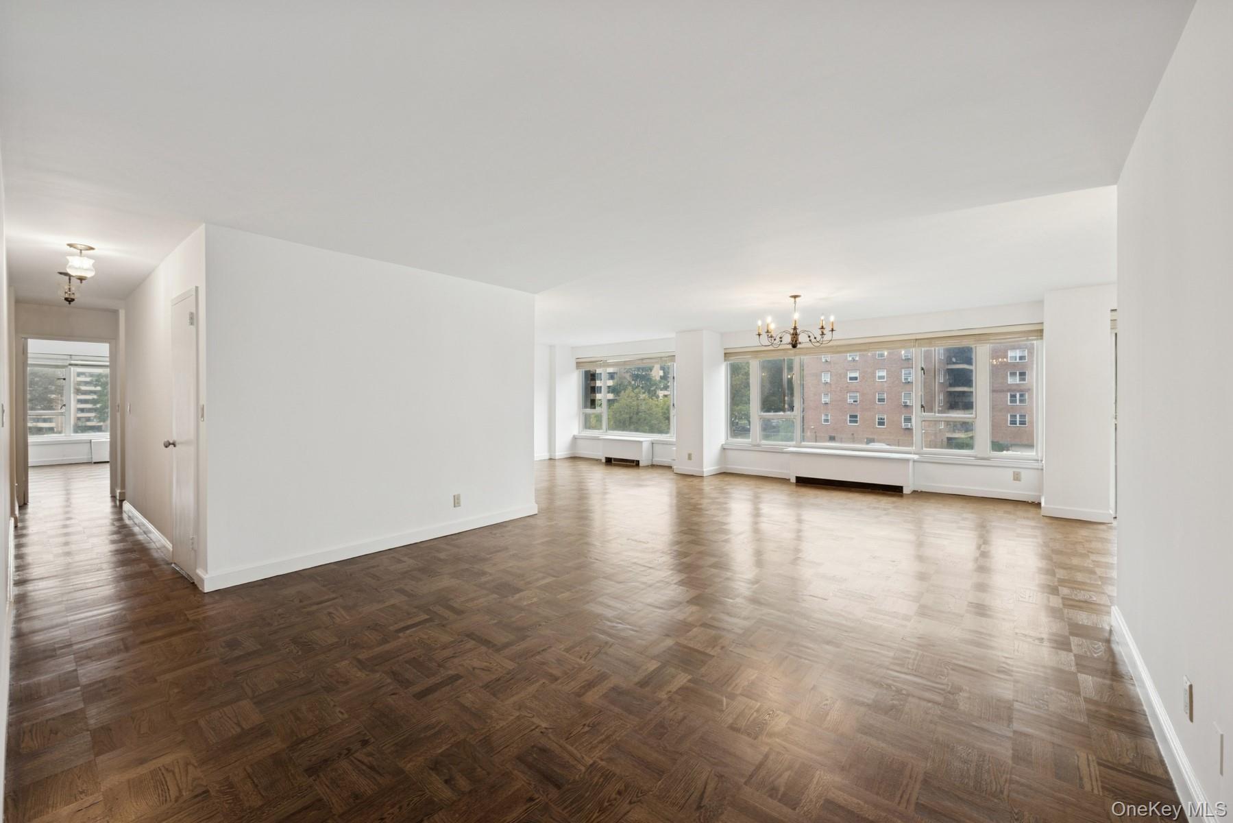 #2 photo, 166-25 Powells Cove Boulevard, Beechhurst , NY 11357