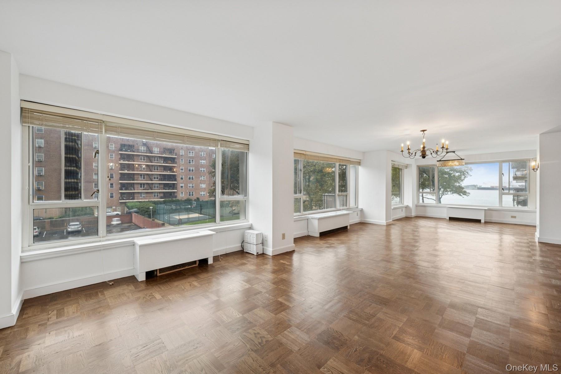 #5 photo, 166-25 Powells Cove Boulevard, Beechhurst , NY 11357