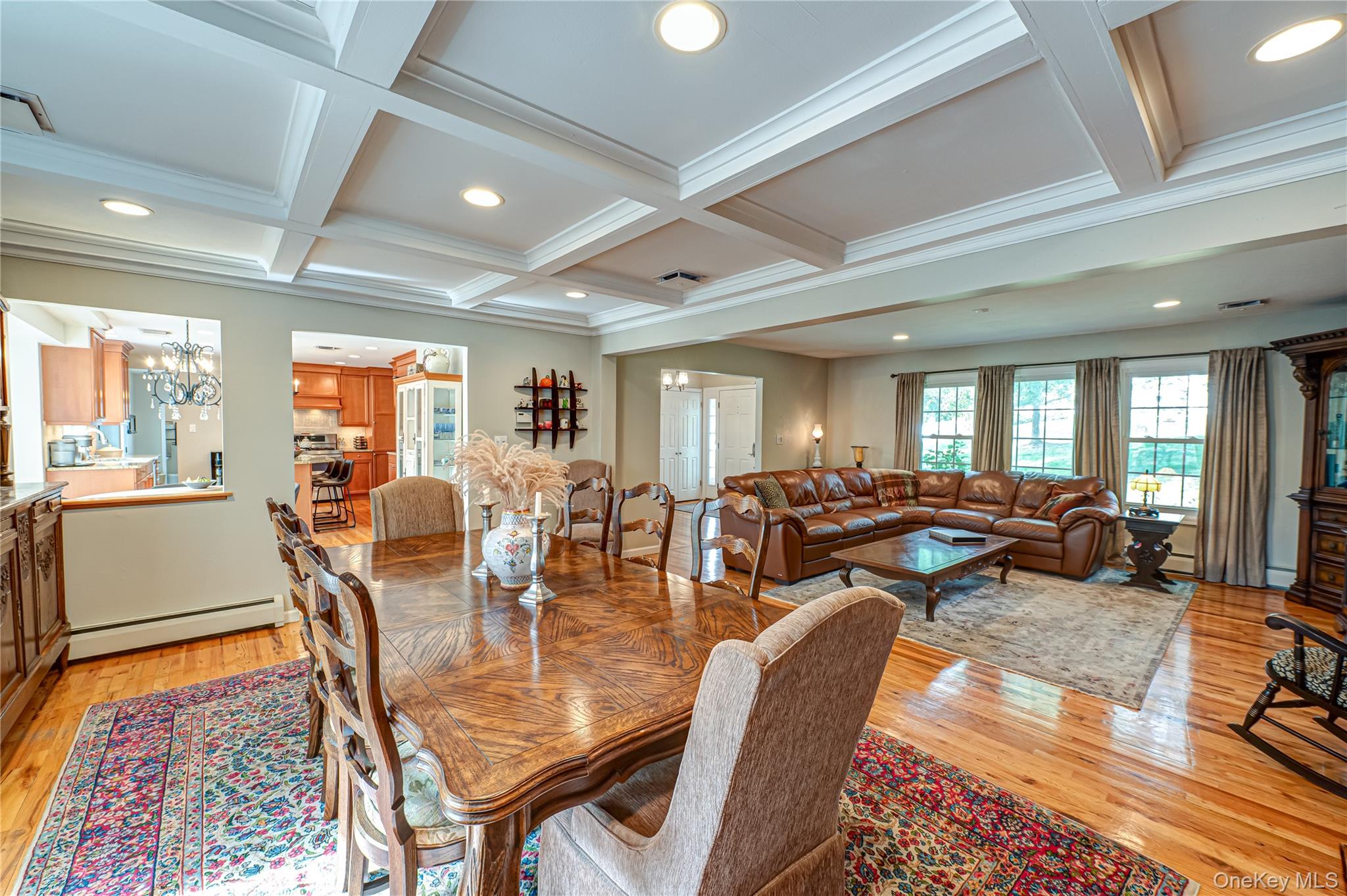 #8 photo, 62 Wichard Boulevard, Commack , NY 11725