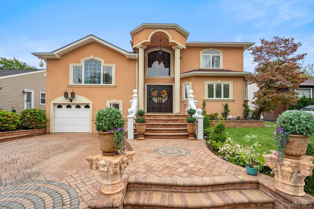 #1 photo, 57 Southgate Road, ナッソー郡 Valley Stream , NY 11581