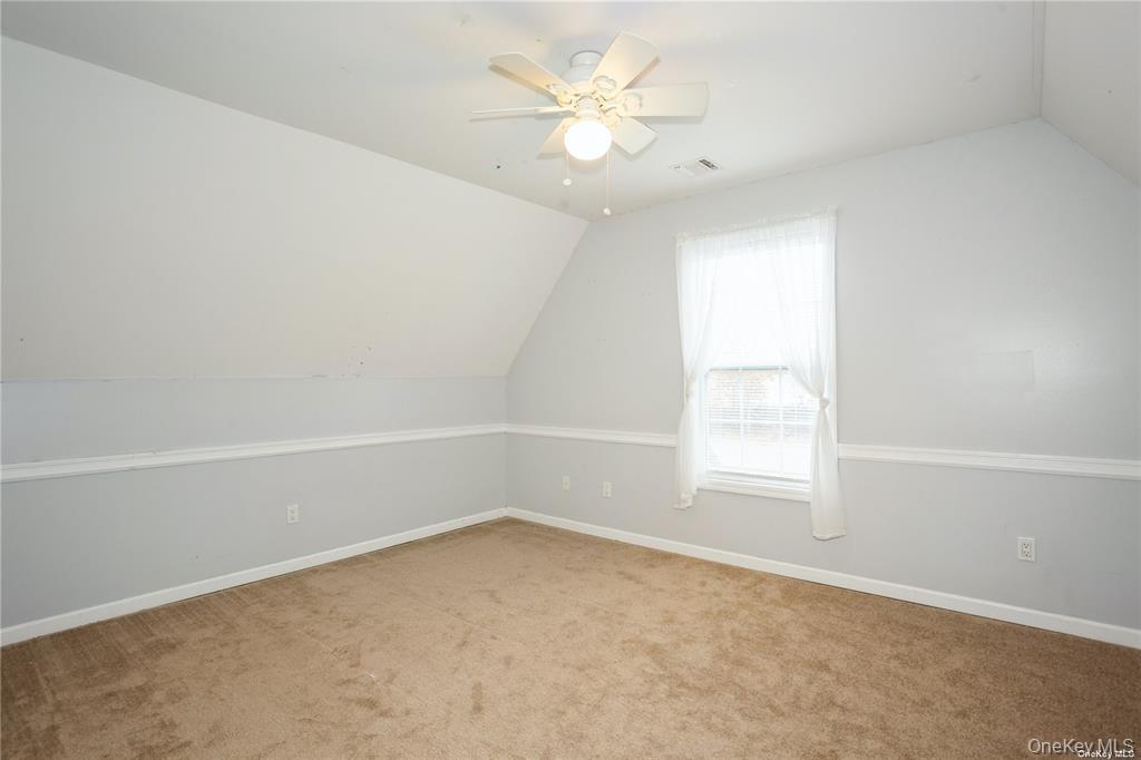 #12 photo, 11 The Green, Shirley , NY 11967