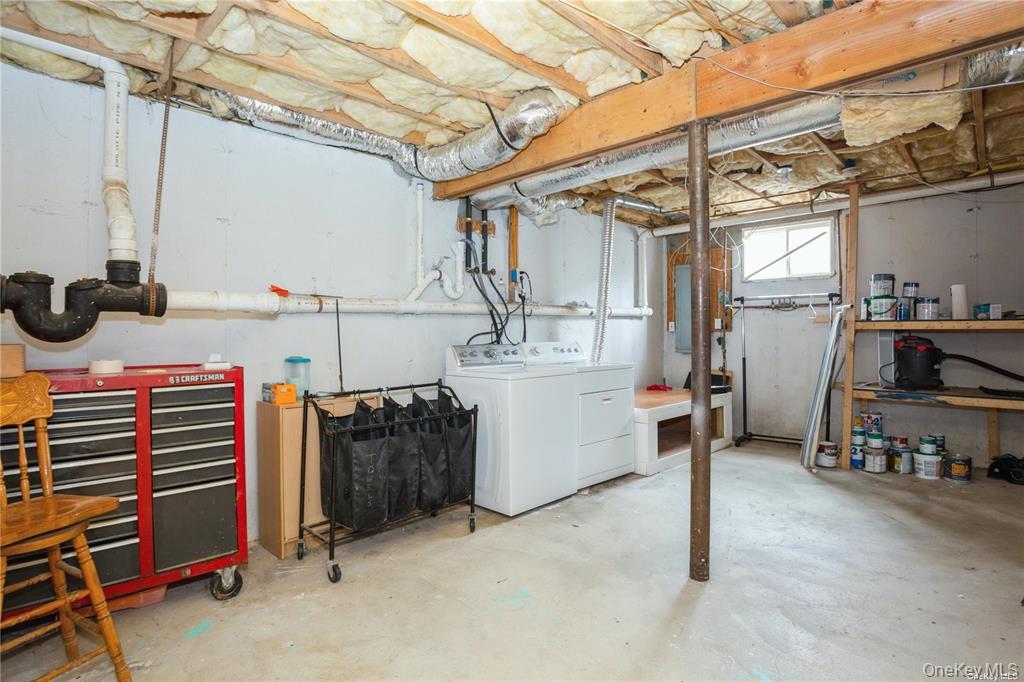 #15 photo, 11 The Green, Shirley , NY 11967