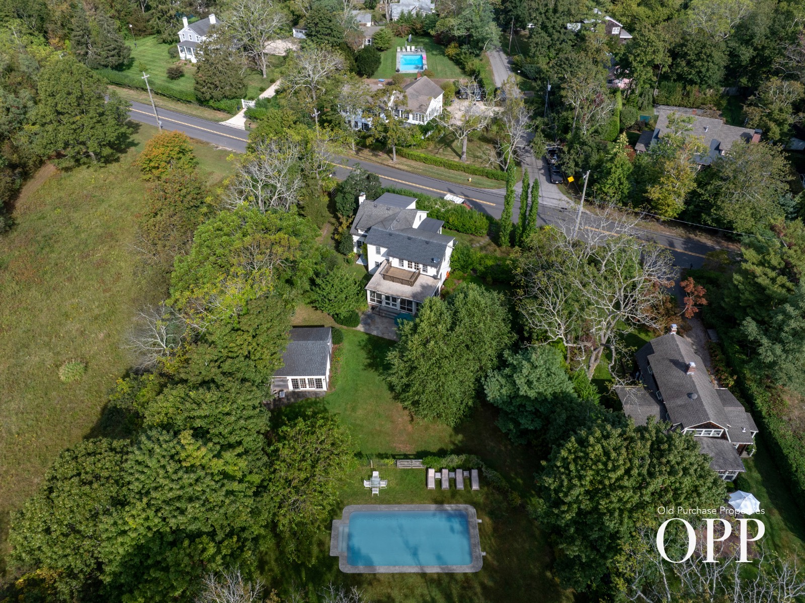 #4 photo, 334 BEAVER DAM ROAD, BROOKHAVEN HAMLET , NY 11719