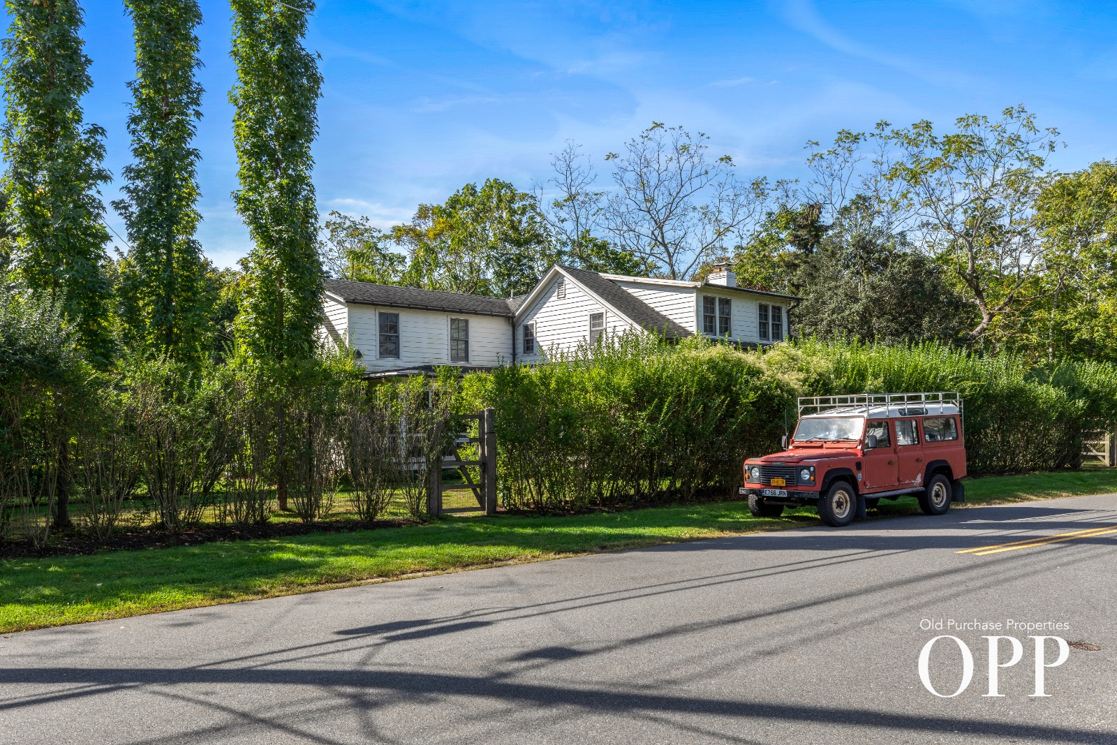 #5 photo, 334 BEAVER DAM ROAD, BROOKHAVEN HAMLET , NY 11719