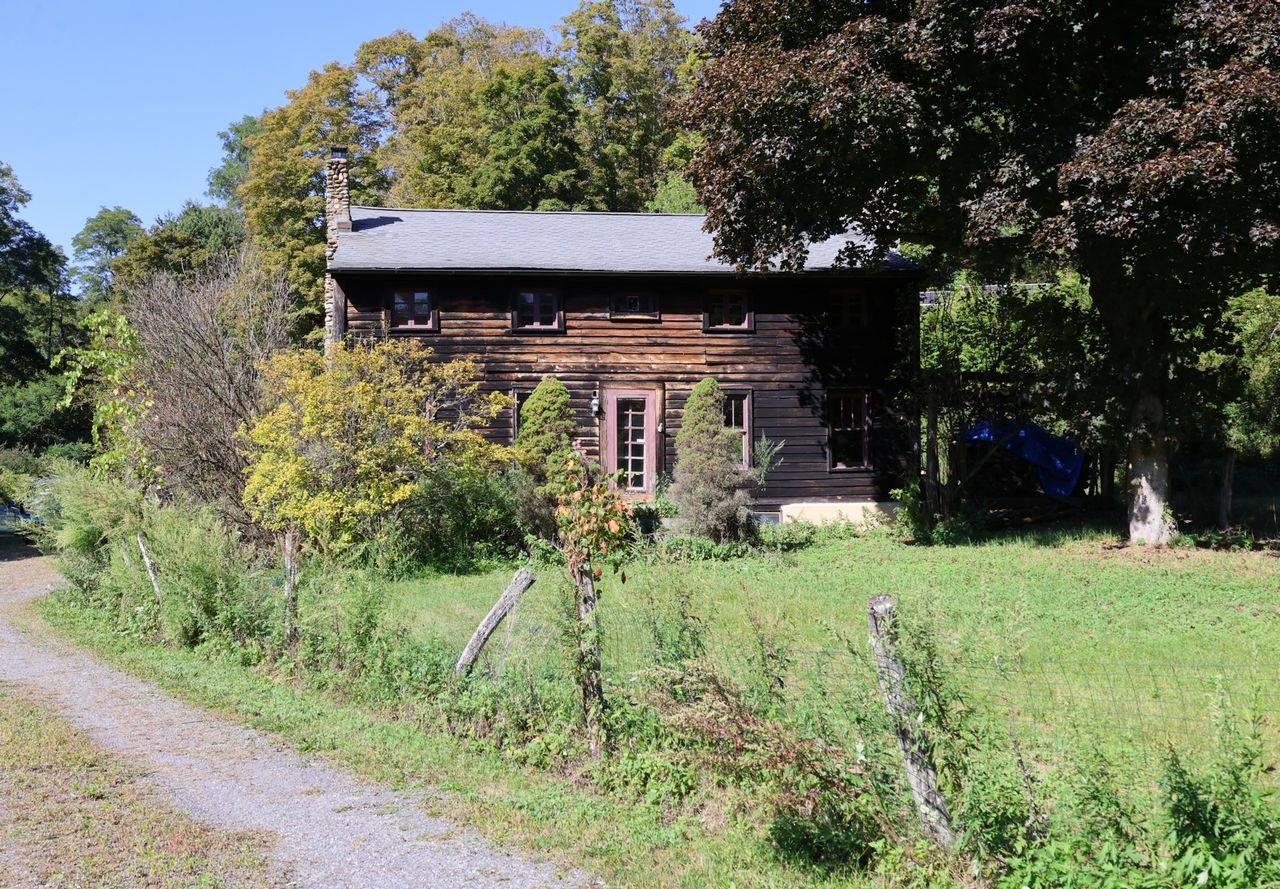 #1 photo, 1699 Route 199, Stanfordville , NY 12581