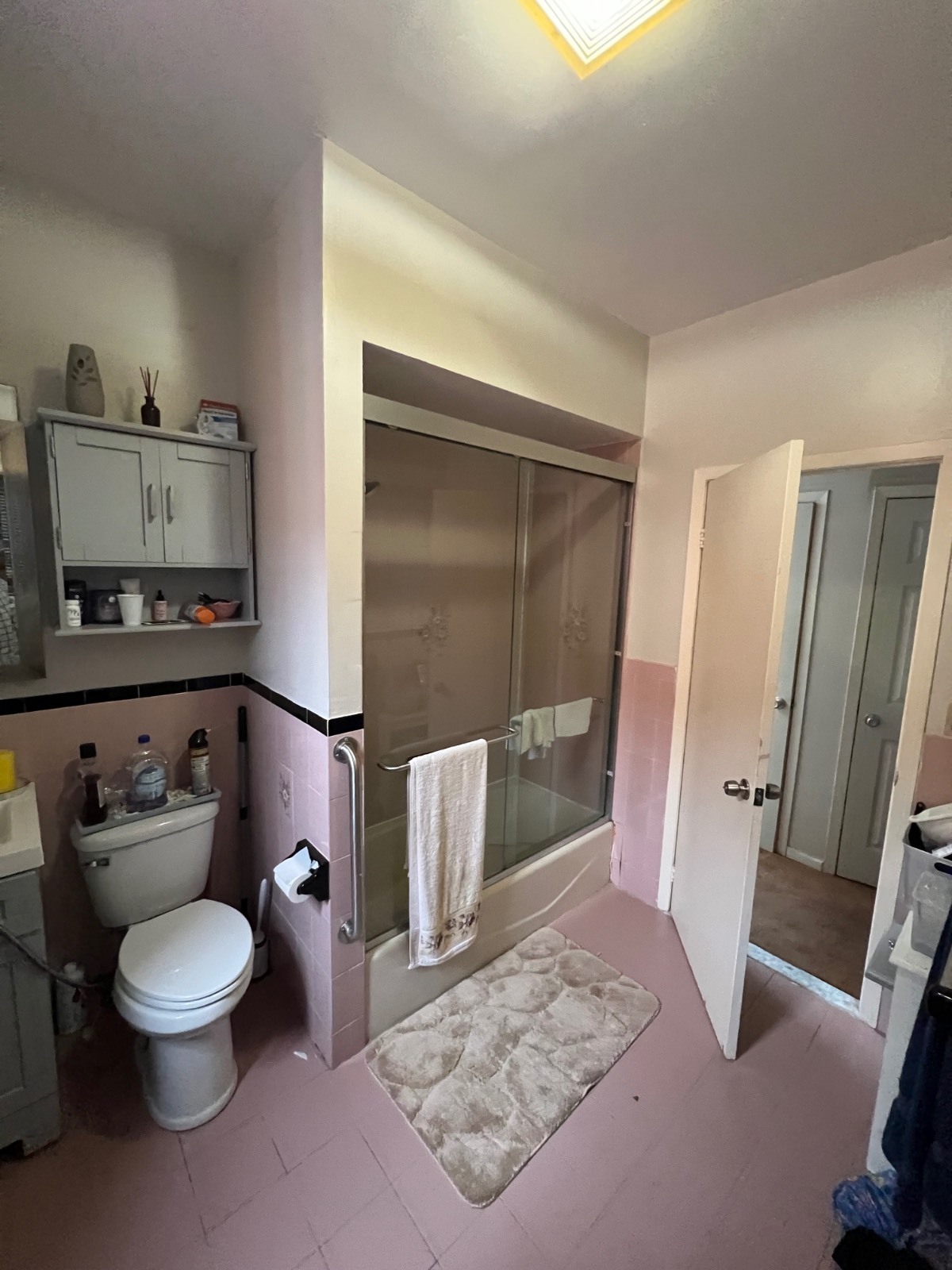 #18 photo, 863 East 49th Street, East Flatbush , NY 11203