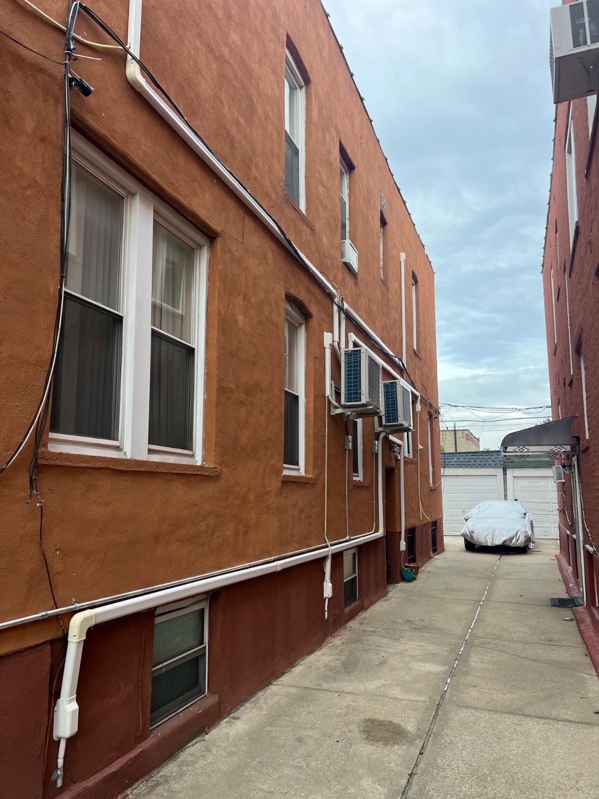 #4 photo, 863 East 49th Street, East Flatbush , NY 11203