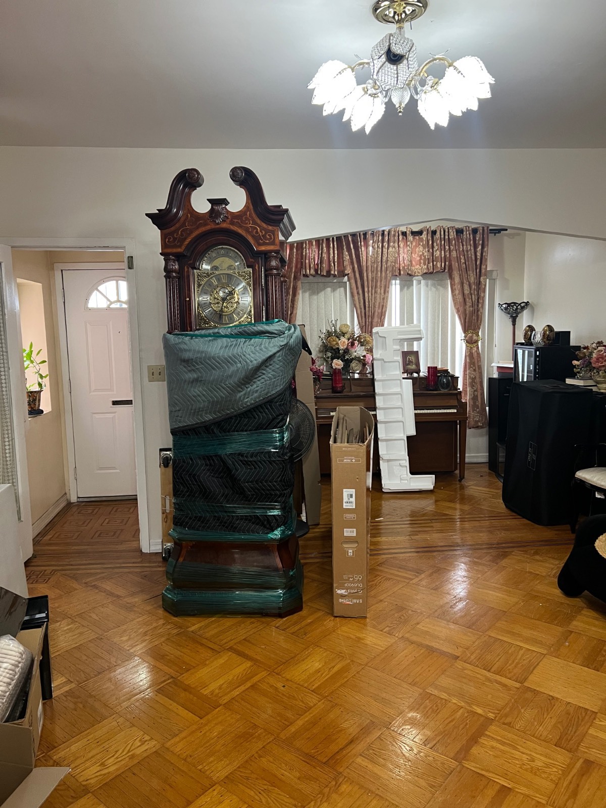 #6 photo, 863 East 49th Street, East Flatbush , NY 11203