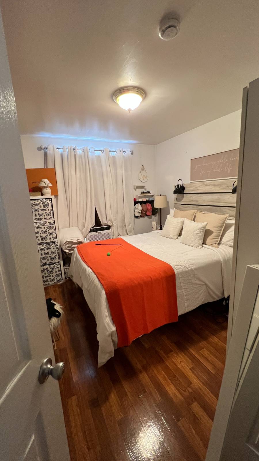 #4 photo, 2474 St Raymond Ave, Westchester Square , NY 10461