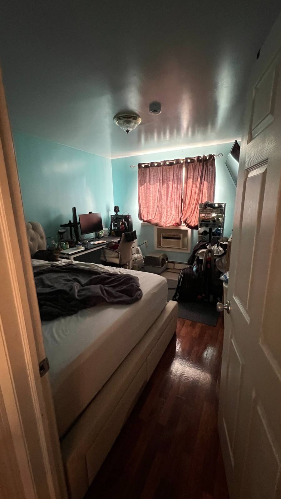 #6 photo, 2474 St Raymond Ave, Westchester Square , NY 10461