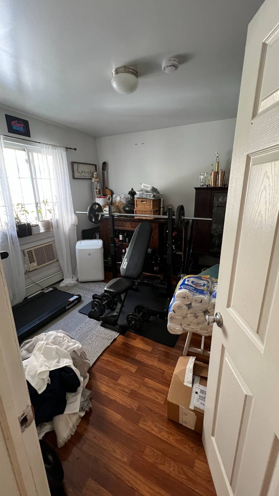 #8 photo, 2474 St Raymond Ave, Westchester Square , NY 10461